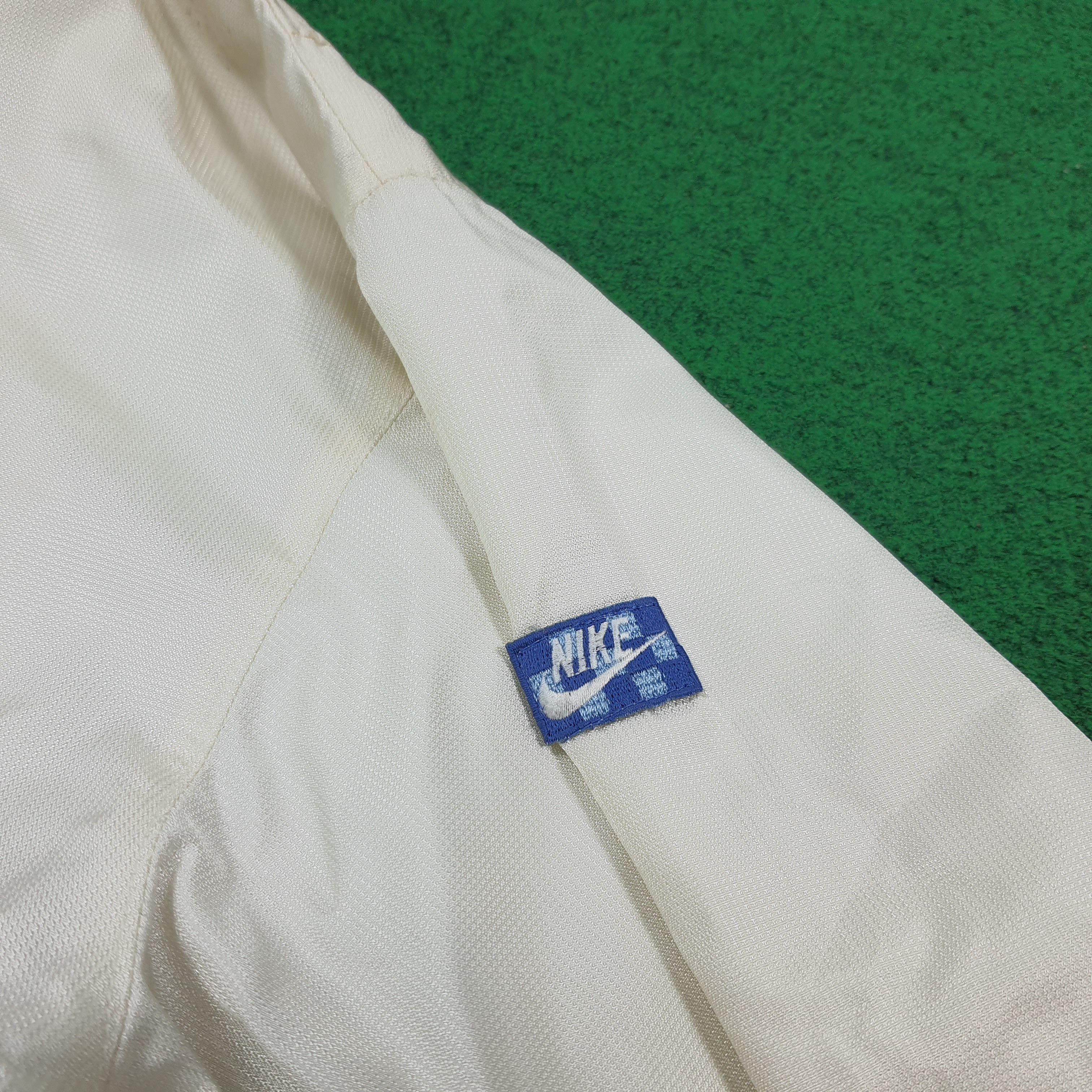 Nike Vintage NIKE Game Tennis Gear Windbreaker Bomber C306N14 Size US L / EU 52-54 / 3 - 8 Thumbnail
