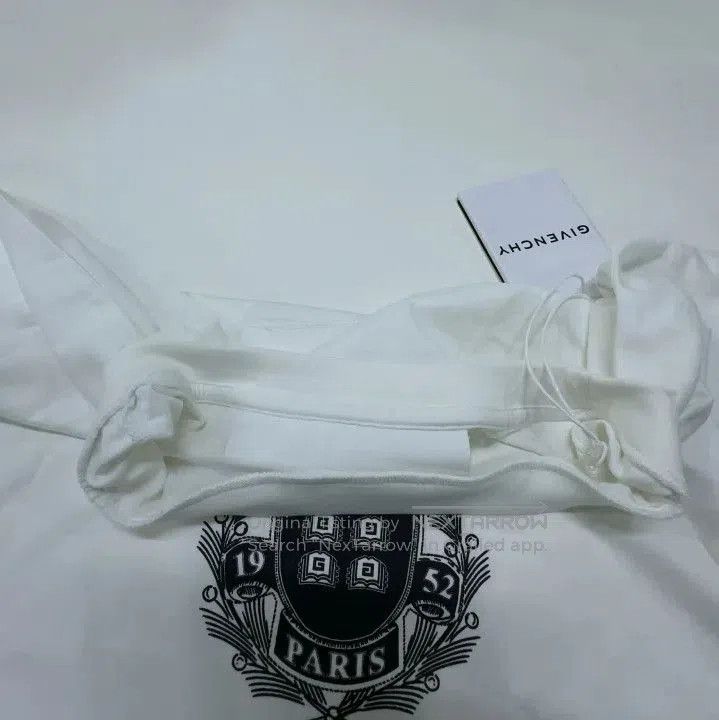 Givenchy Givenchy SS24 Logo Print Crew Neck Short Sleeve T-shirt. Size US M / EU 48-50 / 2 - 7 Thumbnail