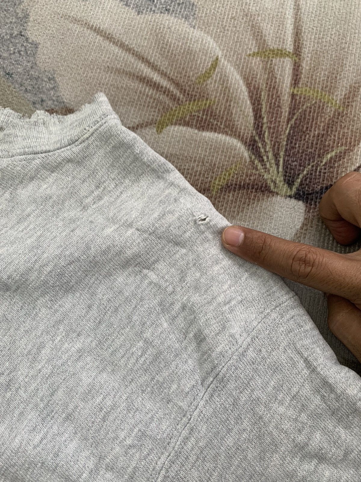 Champion × Vintage Vtg 90s Champion Reverse Weave UMASS Sweatshirt Size US XL / EU 56 / 4 - 6 Thumbnail