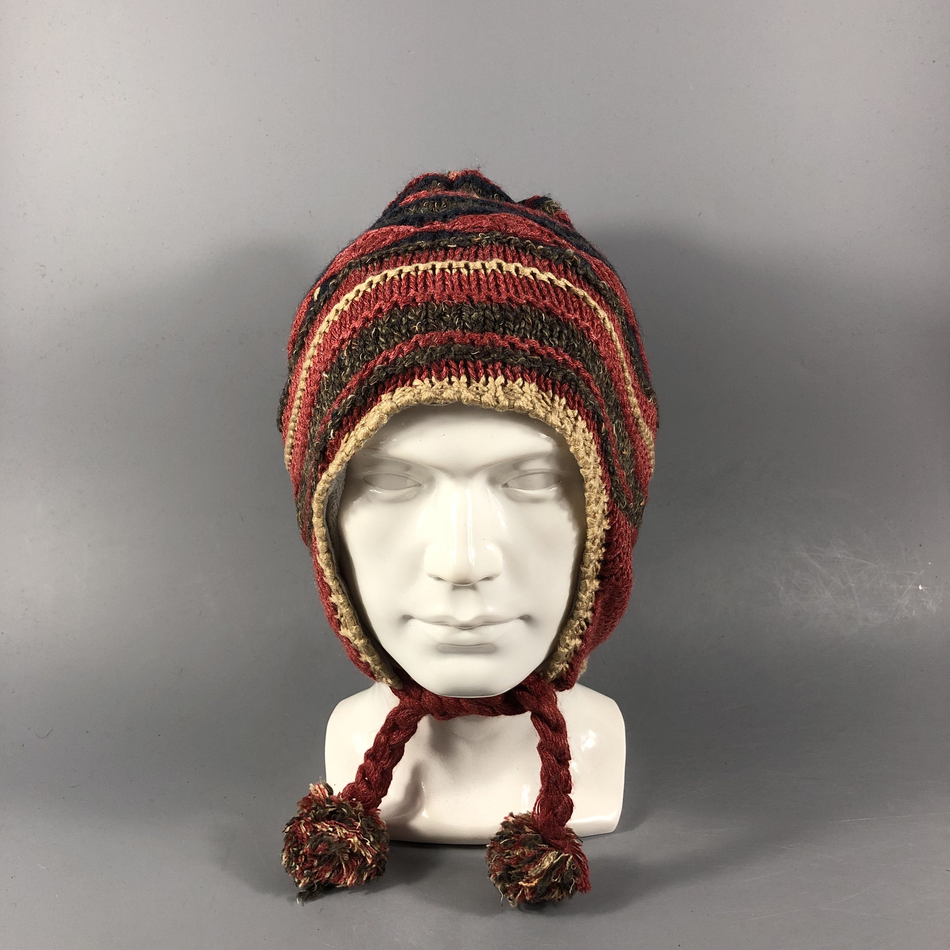 Phenix Phenix Earflap Bobble Beanie Snowcap Snow Hat B898 Size ONE SIZE - 2 Thumbnail