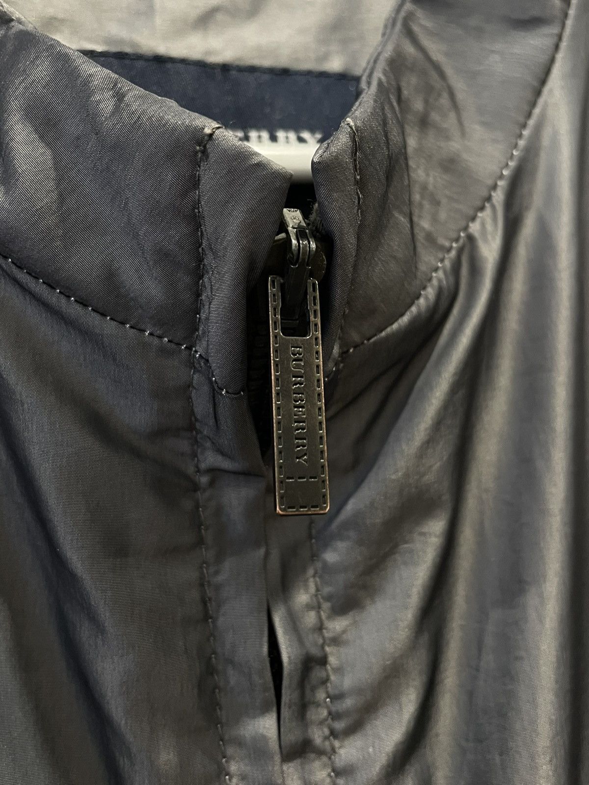 Burberry × Vintage Burberry London metal grey nylon bomber jacket Size US M / EU 48-50 / 2 - 3 Thumbnail