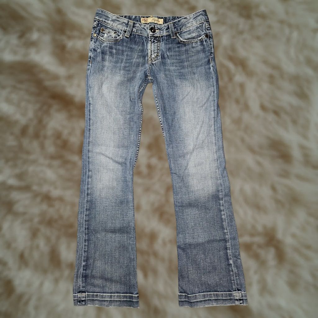 BKE VINTAGE? No. Madison Jeans Womens 29x33.5 Distressed Bootcut Denim Medium Wash BKE Size 29" - 1 Thumbnail