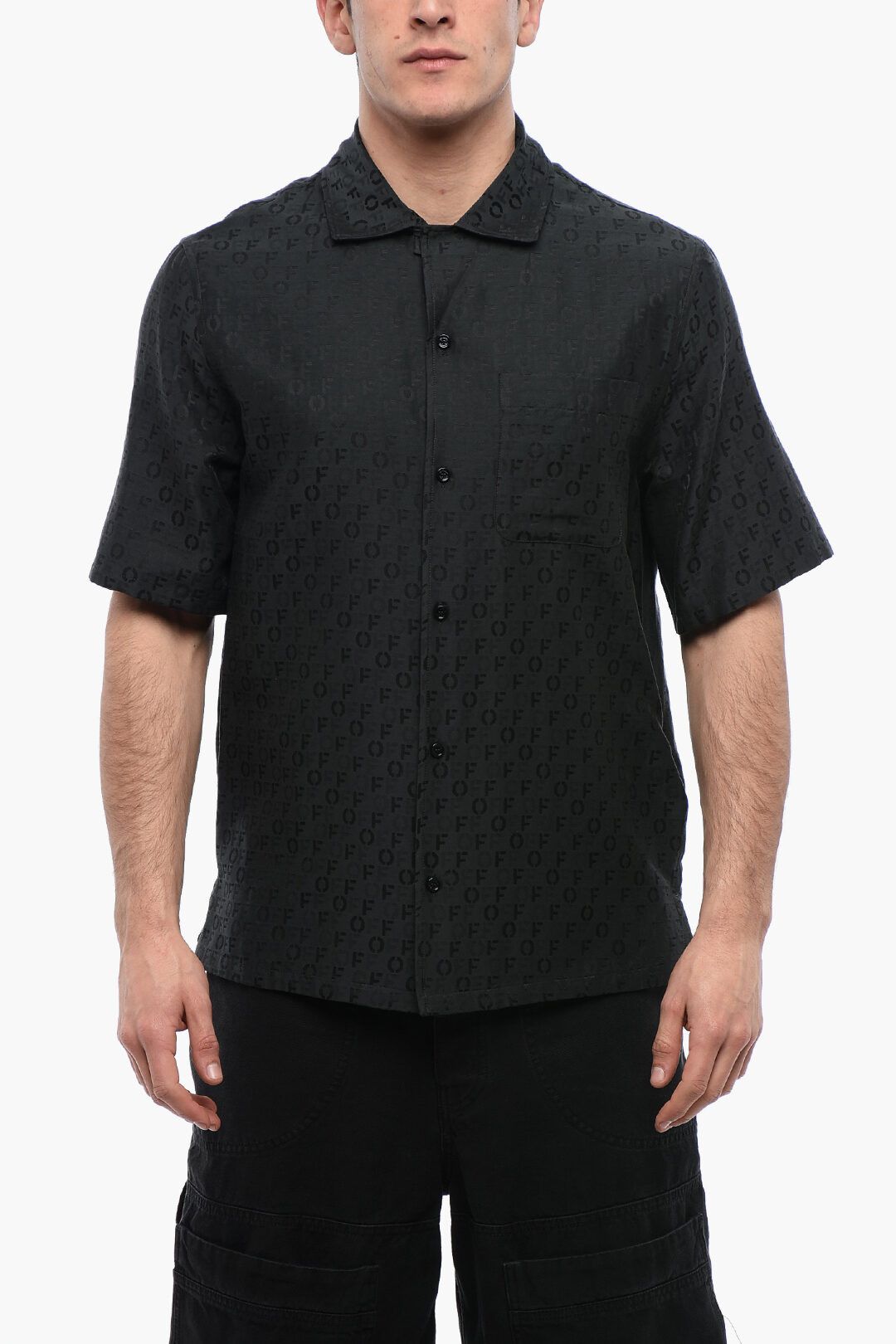 Off-White og1mm0625 Silk Blend Bowling Shirt in Black Size US L / EU 52-54 / 3 - 1 Thumbnail
