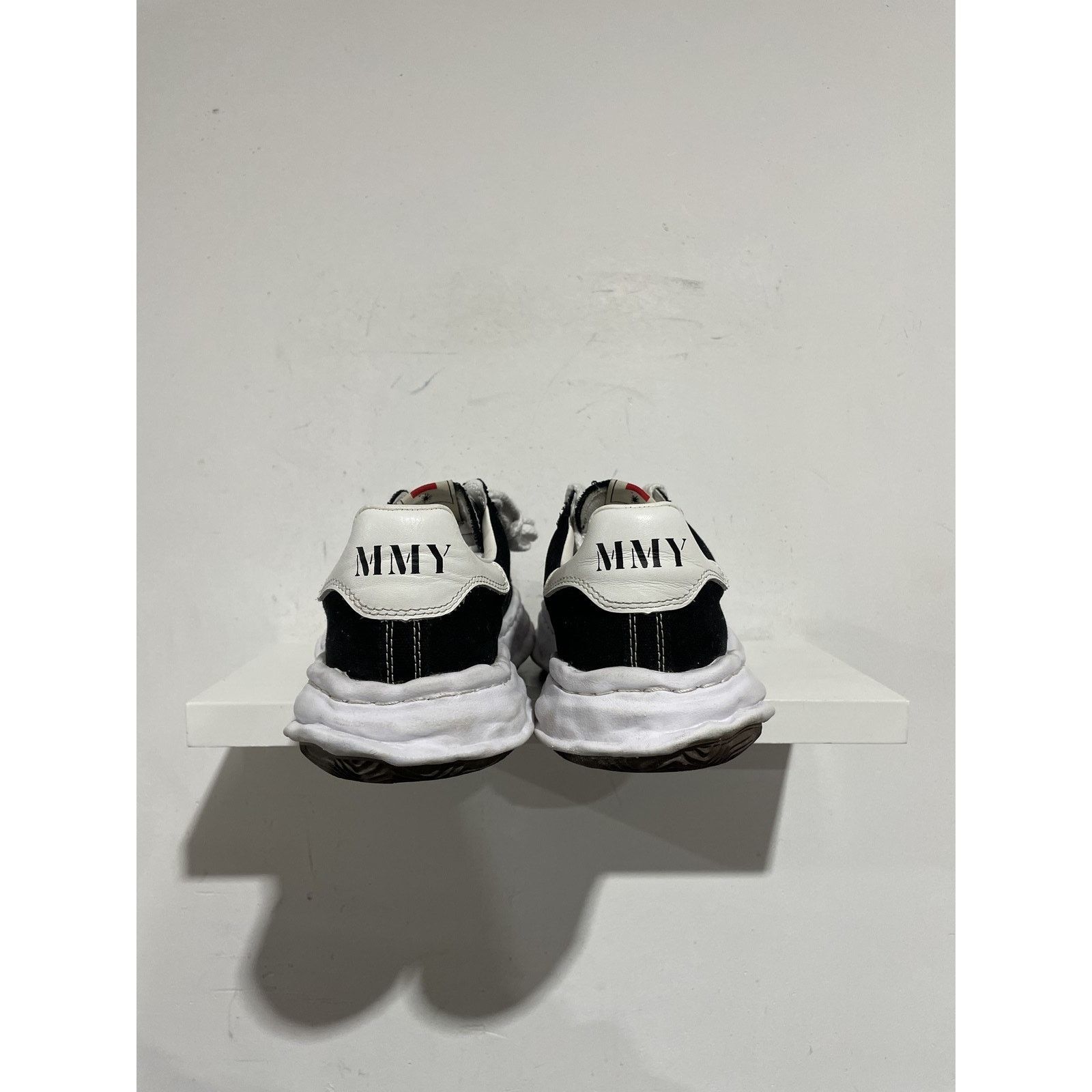 Maison MIHARA YASUHIRO MAISON MIHARA YASUHIRO BLAKEY BLACK SNEAKER SIZE 44 PREOWNED Size US 11 / EU 44 - 4 Thumbnail