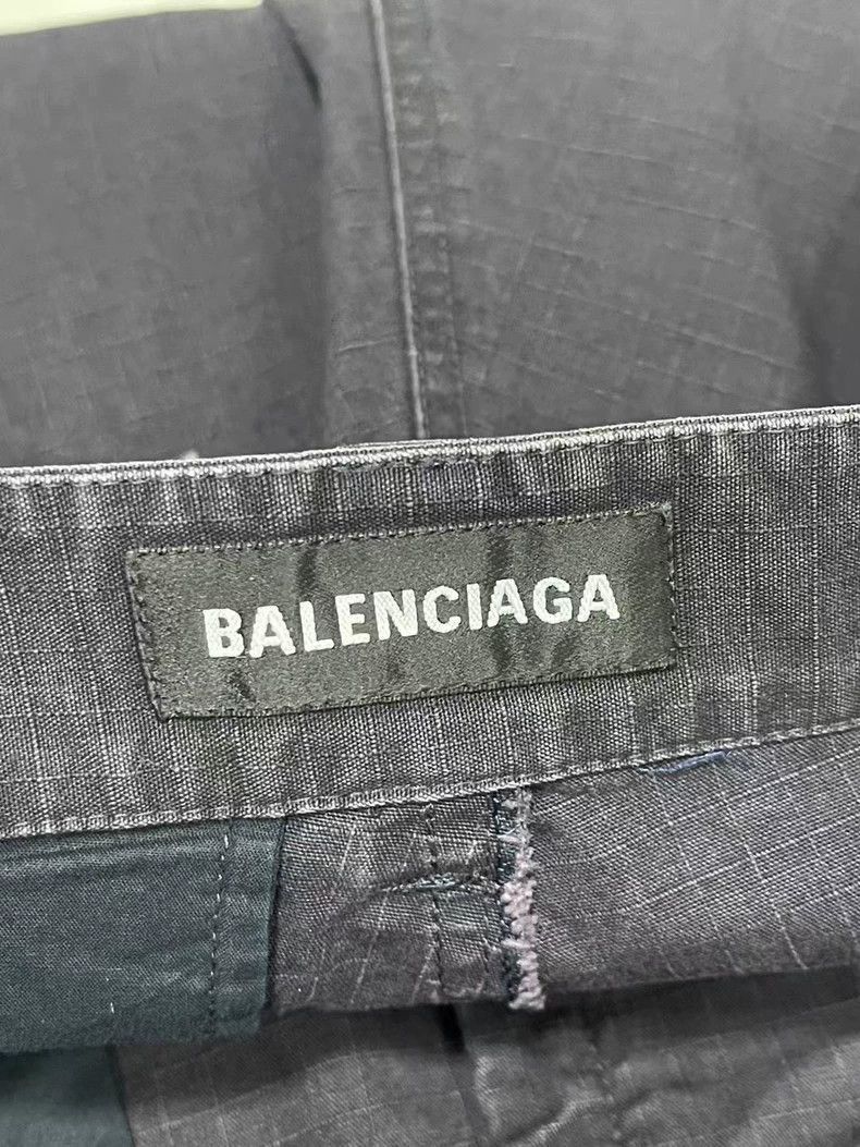 Balenciaga Balenciaga Cargo Pants with Detachable Shorts-2505 Size US 44 / EU 60 - 6 Thumbnail