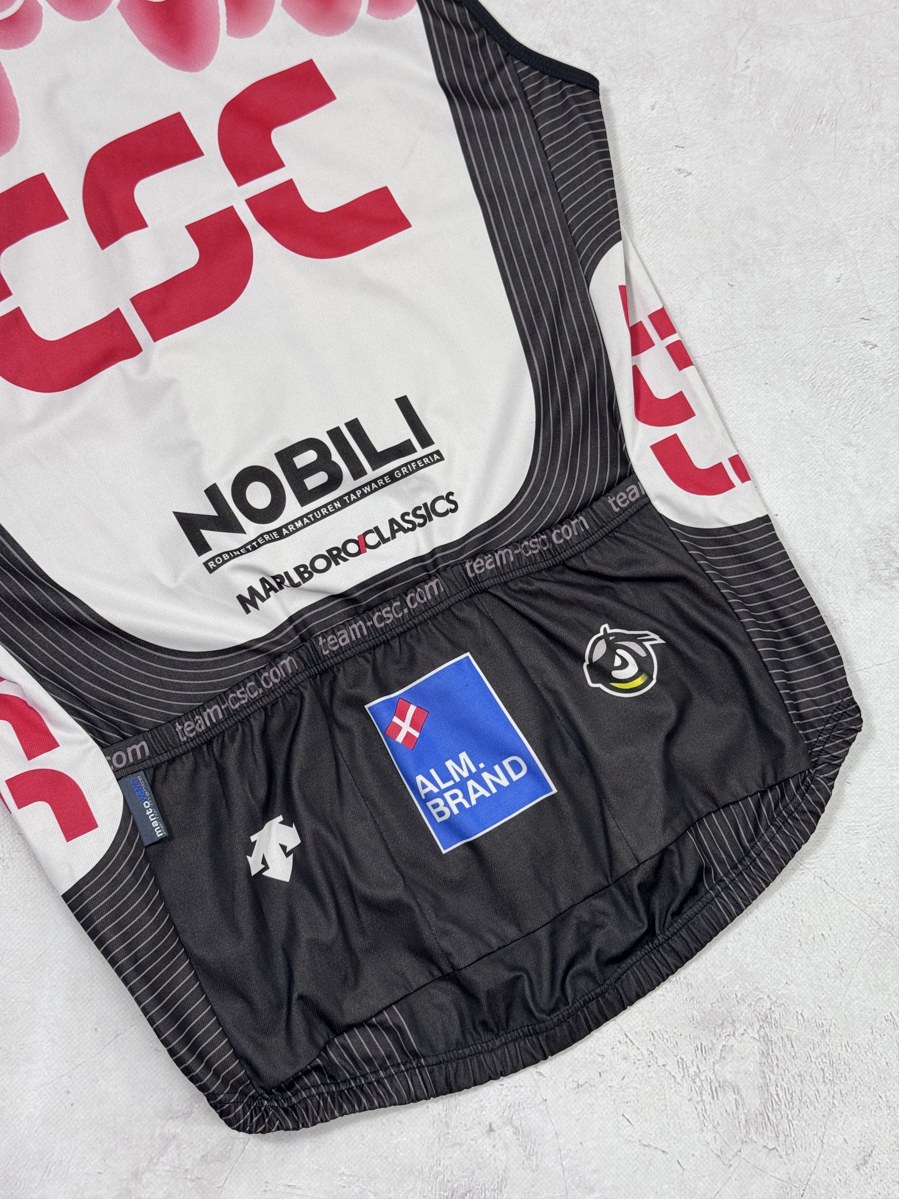 Sports Specialties Descente Team CSC Skoda Man Nobili Vest Cycling Jersey Size US M / EU 48-50 / 2 - 15 Thumbnail