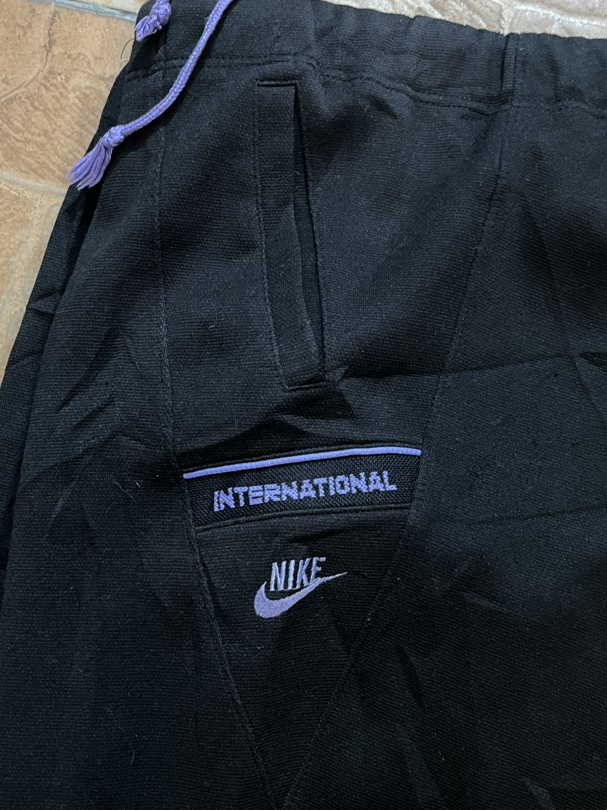 Nike Nike 80-90s japan vintage retro slim track pant purple logo Size US 32 / EU 48 - 1 Thumbnail