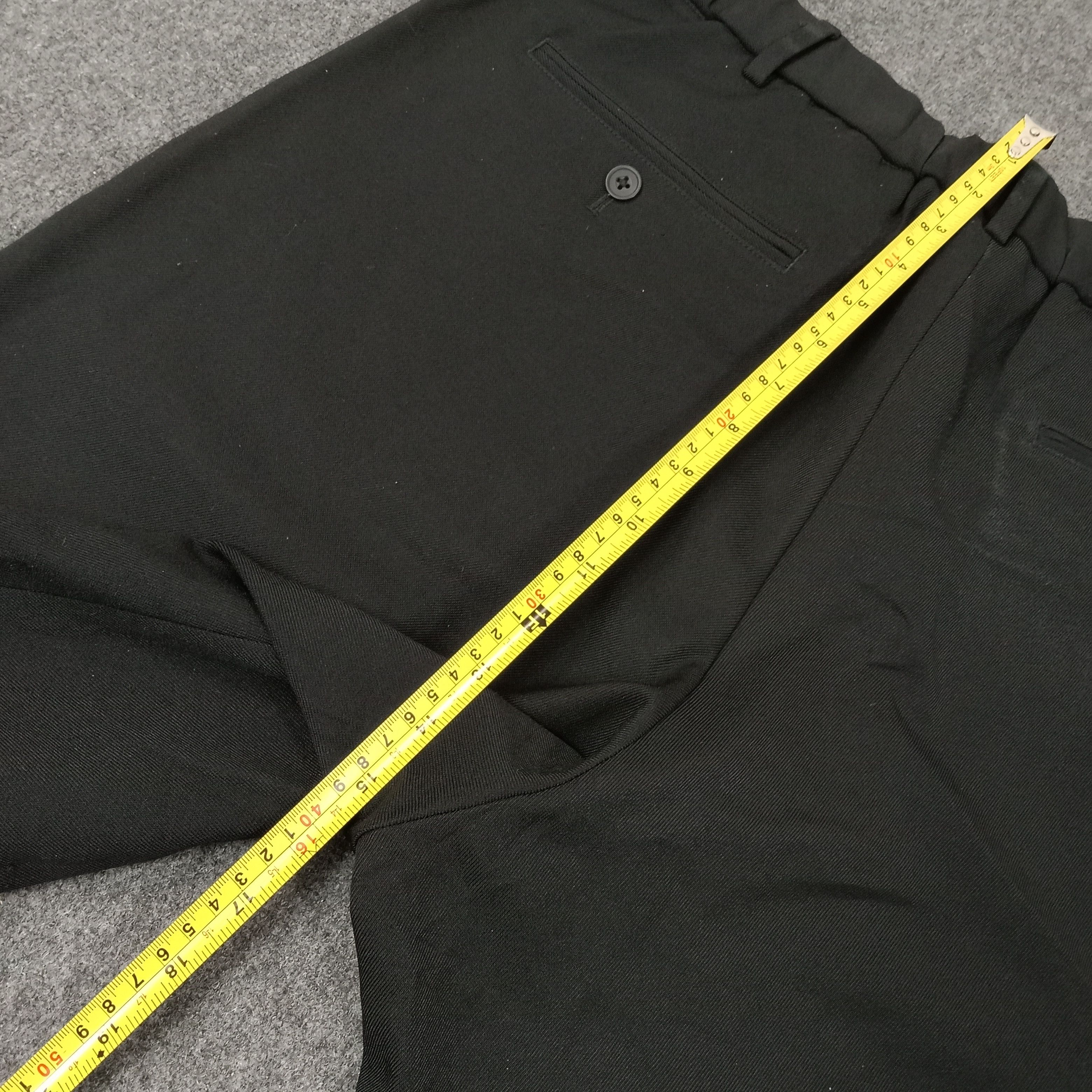 Uniqlo Uniqlo Japanese Brand Trousers Baggy Pants C228N28 Size US 30 / EU 46 - 8 Thumbnail