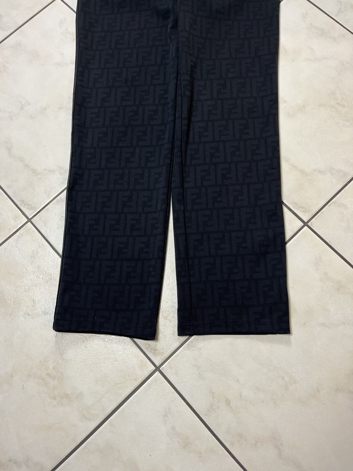 Designer × Fendi × Vintage Vintage Fendi monogram full print casual pants trousers logo Size 33" - 5 Thumbnail