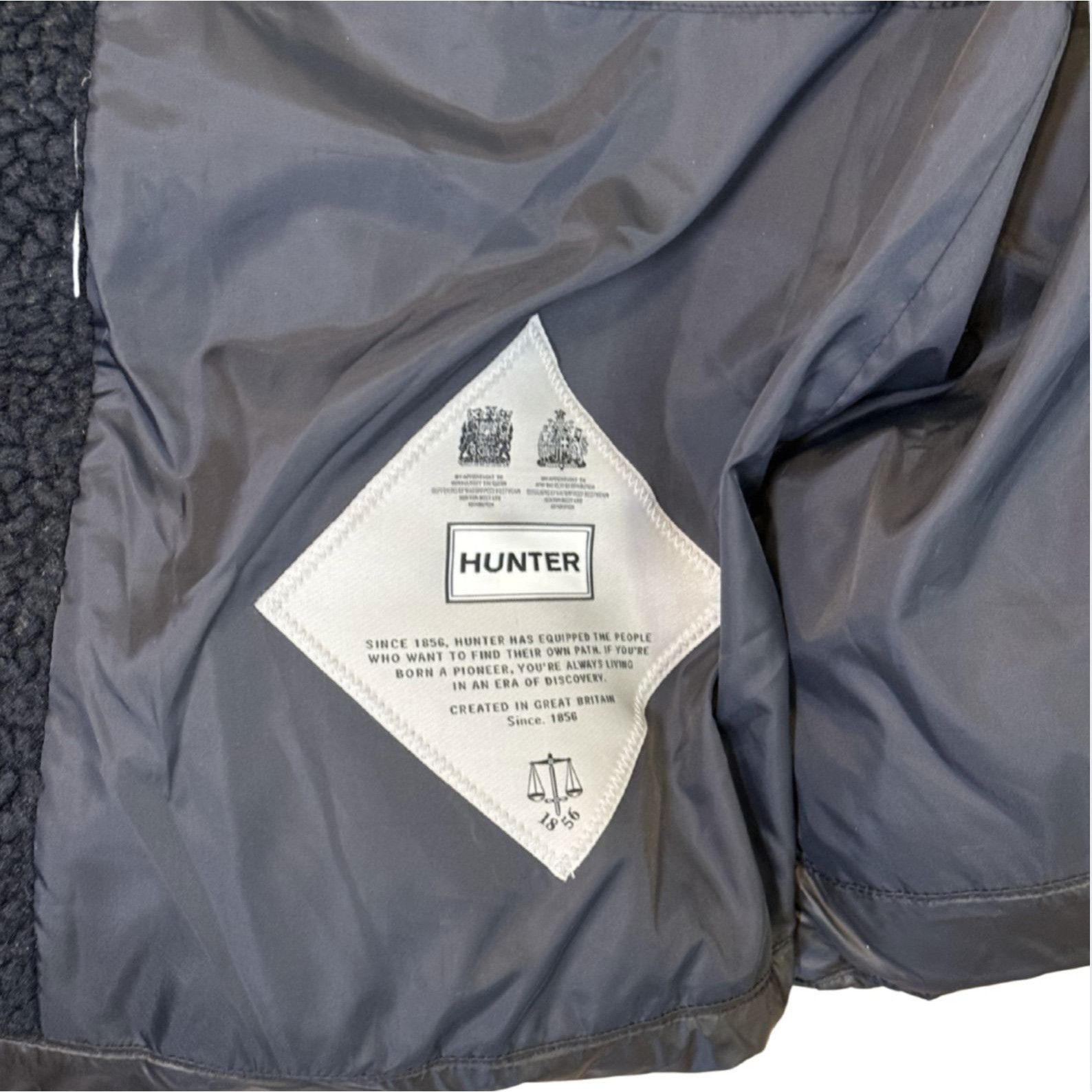 Hunter HUNTER A-Line Puffer Coat Black EUC $250 M Size M / US 6-8 / IT 42-44 - 7 Thumbnail