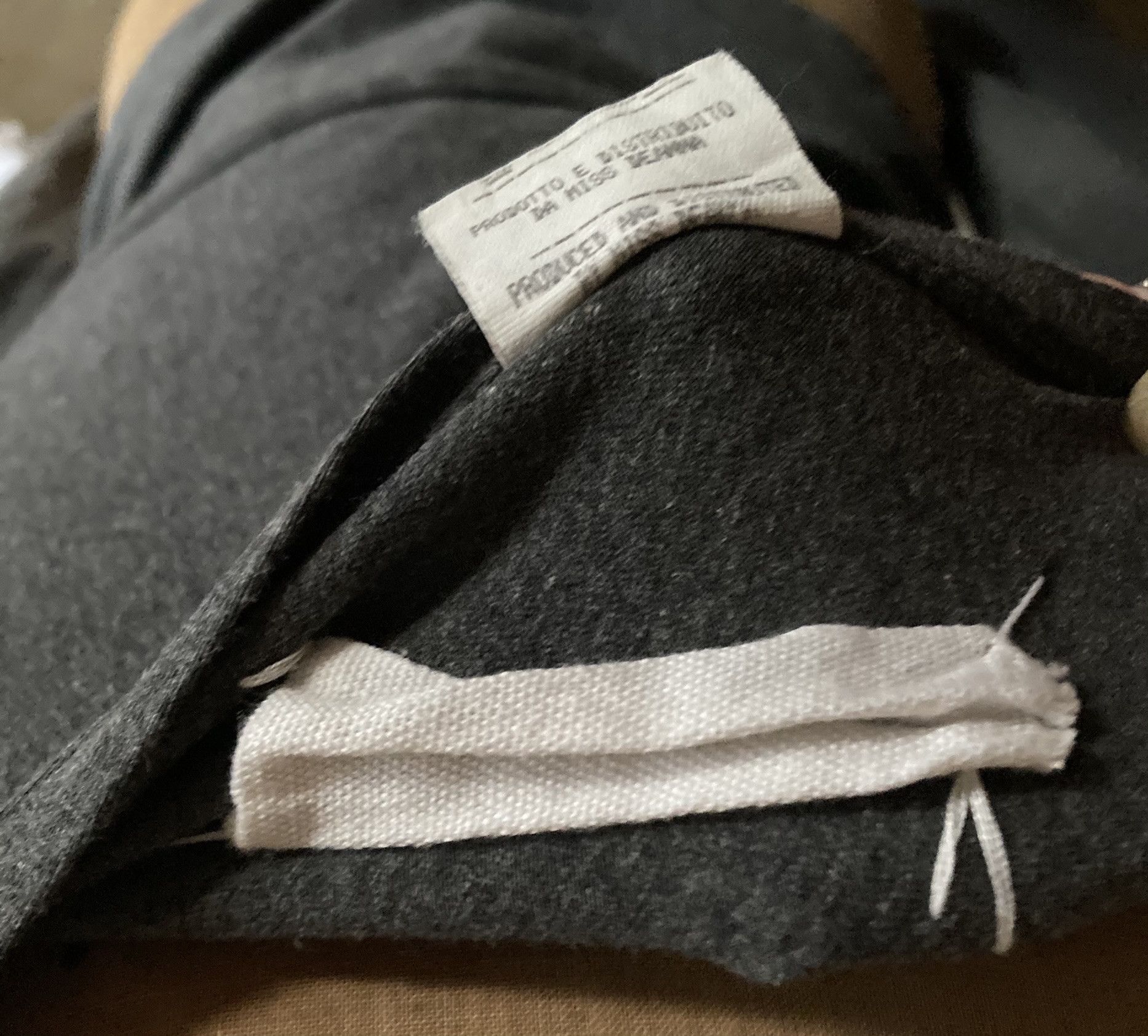 Maison Margiela FW98 Margiela grey jumper with spiralling zipper Size L / US 10 / IT 46 - 4 Thumbnail
