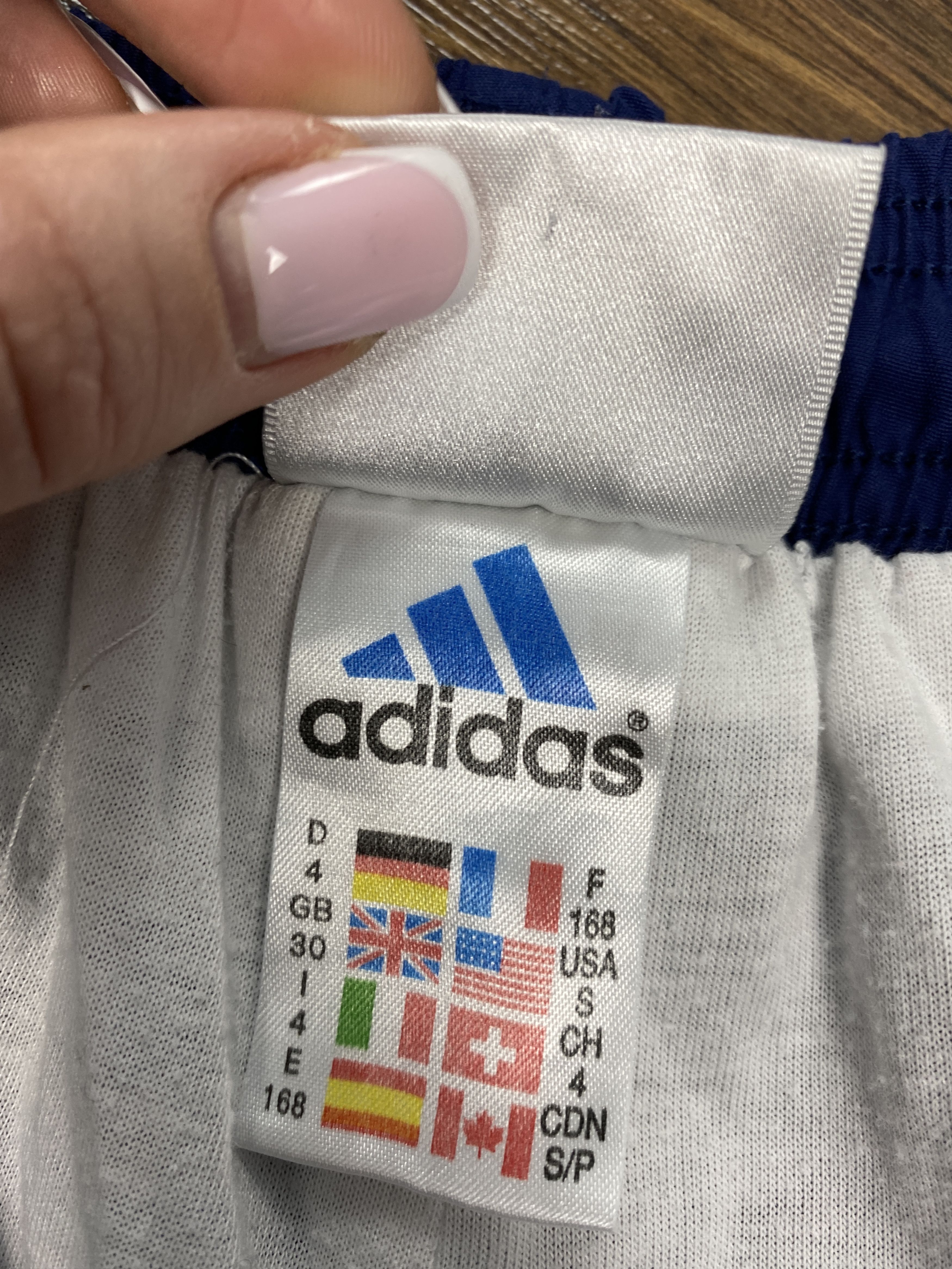 Adidas Adidas vintage baggy parachute nylon track pants y2k Size US 30 / EU 46 - 7 Thumbnail