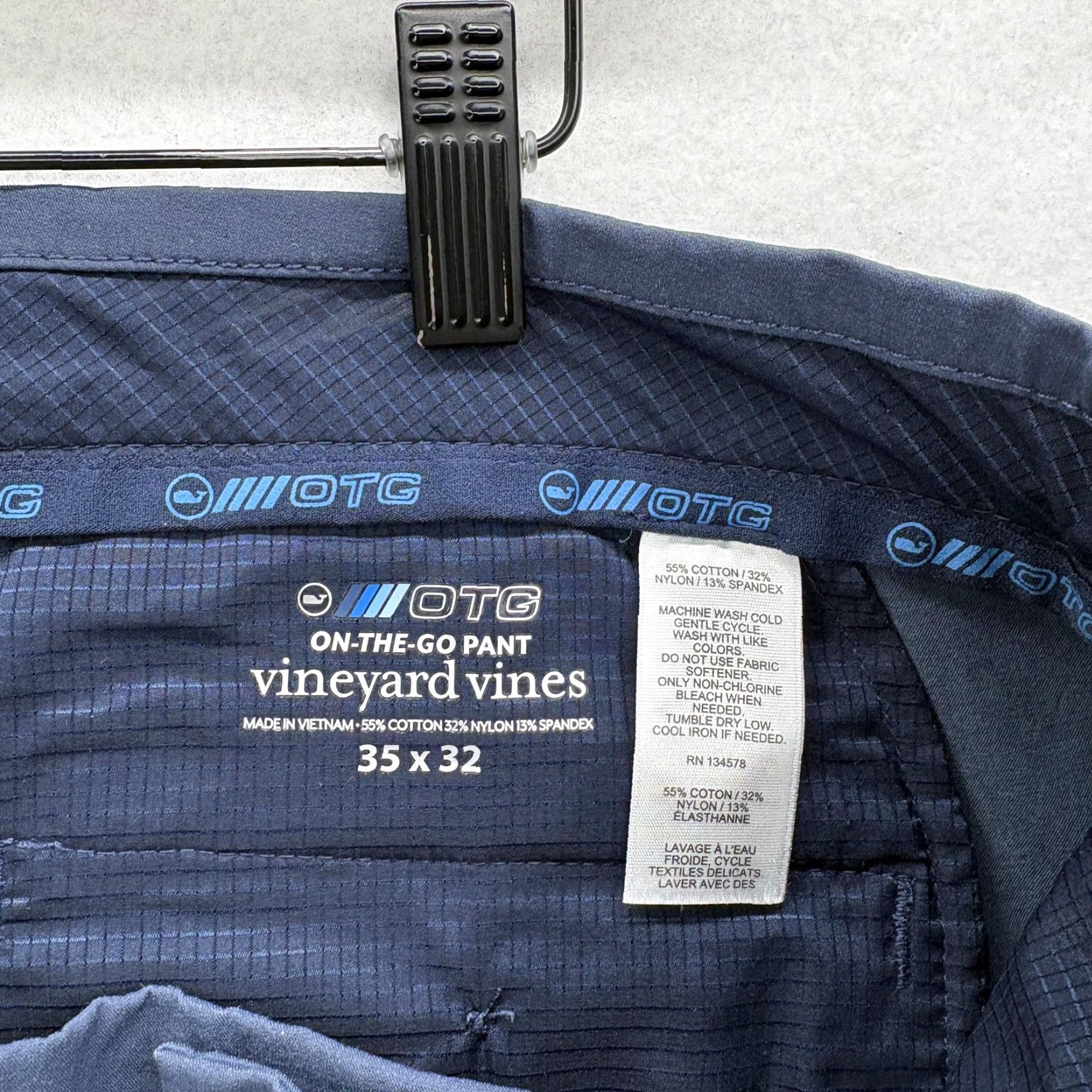 Vineyard Vines VINEYARD VINES OTG On-The-Go Pants Mens 35x32 Blue Chino Stretch Cotton Nylon Spandex Casual Flat Front Pockets Zip Pant Mens Blue 35 32 Size US 35 - 4 Thumbnail