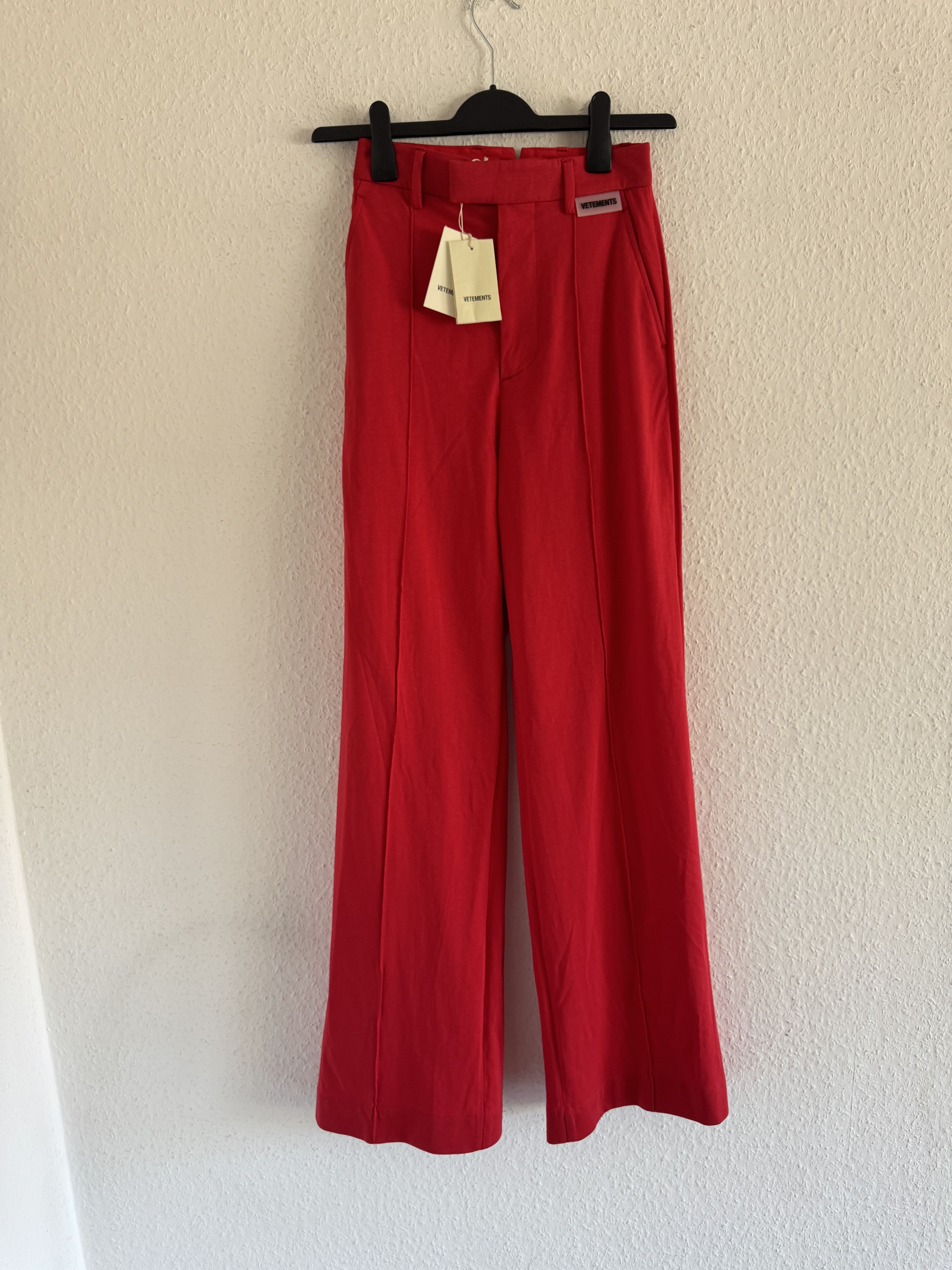 Wide-leg red casual pants