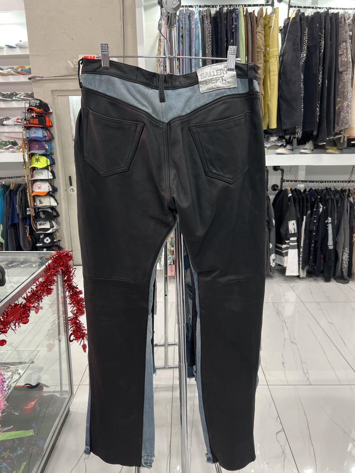 Gallery Dept. Gallery Dept Bronco II LA Flares Size US 32 / EU 48 - 3 Thumbnail