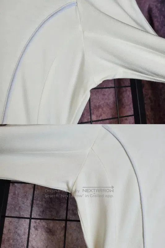 Burberry Burberry Women's Embroidered High-Neck Knit Top. Size M / US 6-8 / IT 42-44 - 8 Thumbnail