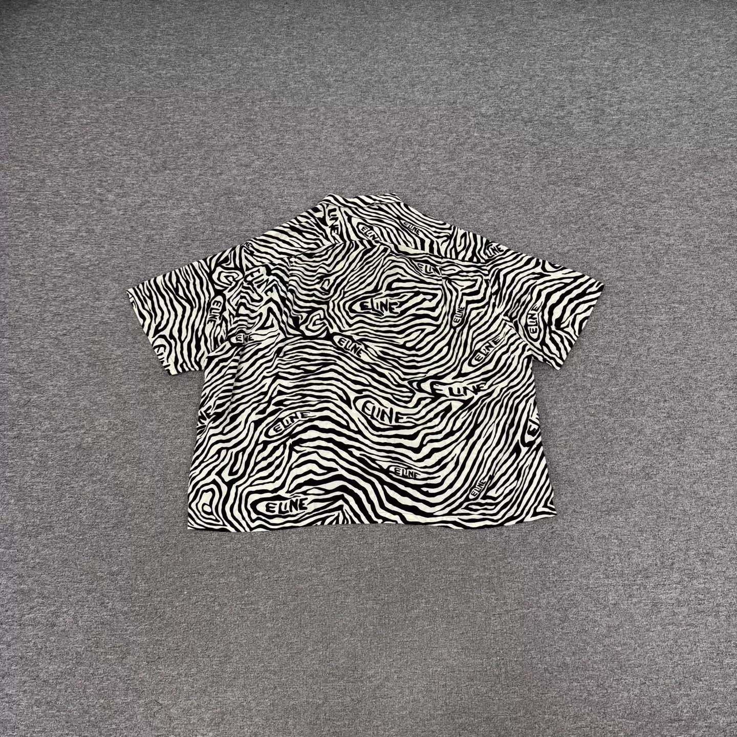 Celine Celine Zebra Print Allover Logo Collared S/S Shirt Size US M / EU 48-50 / 2 - 2 Thumbnail
