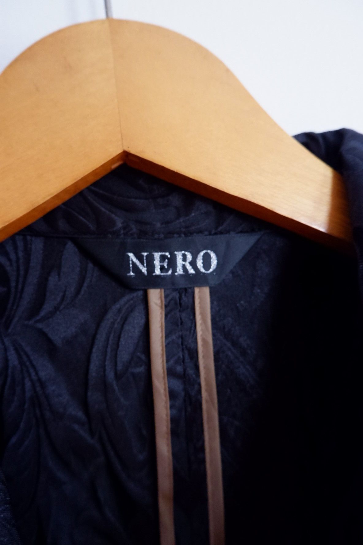 If Six Was Nine × Japanese Brand Vintage NERO Japan Embosses Rayon Cropped Blazer Jacket Size S / US 4 / IT 40 - 7 Thumbnail
