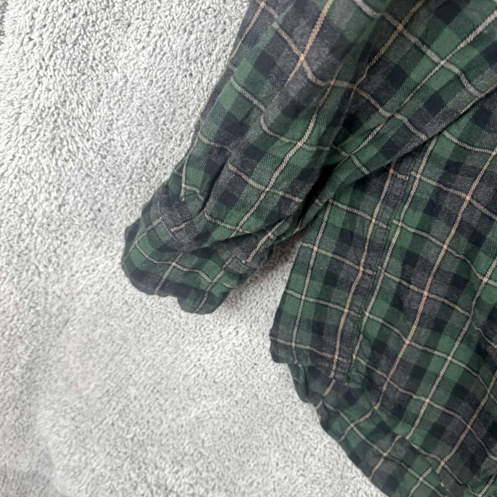 Duluth Trading Company Duluth Trading Co Shirt Mens Large Green Plaid Flannel Button Front Long Sleeve Size US L / EU 52-54 / 3 - 2 Thumbnail