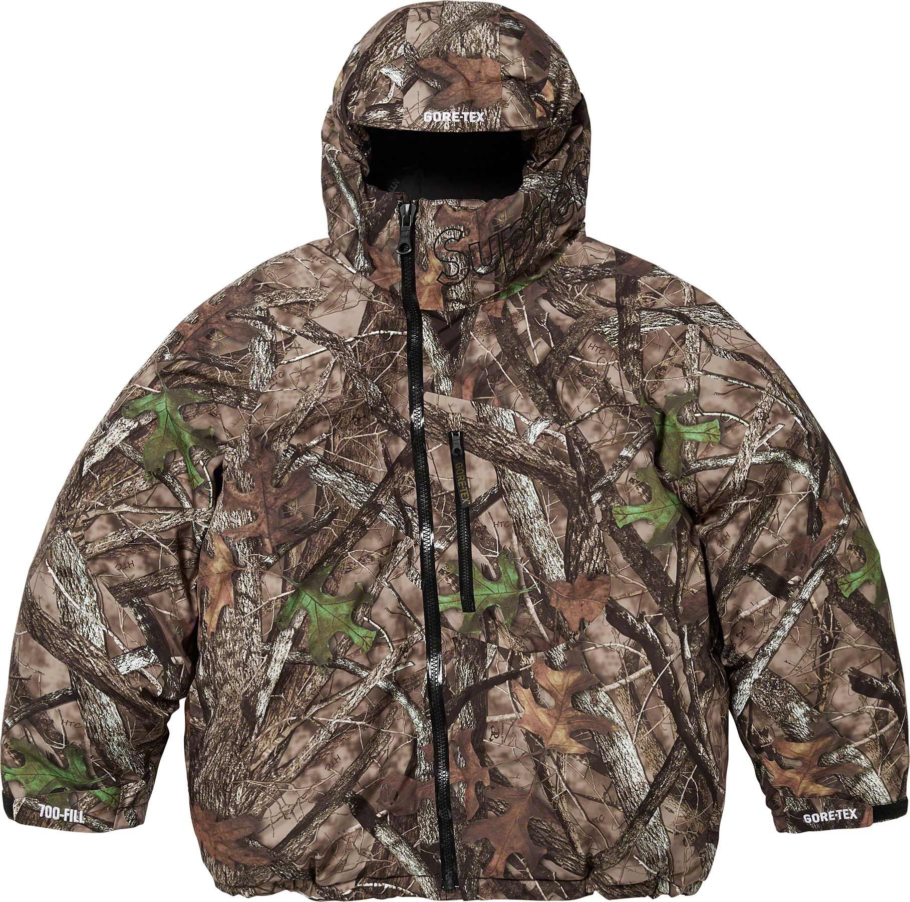 image of Goretex x Supreme 700-Fill Down Parka in Timber Camo, Men's (Size Medium)
