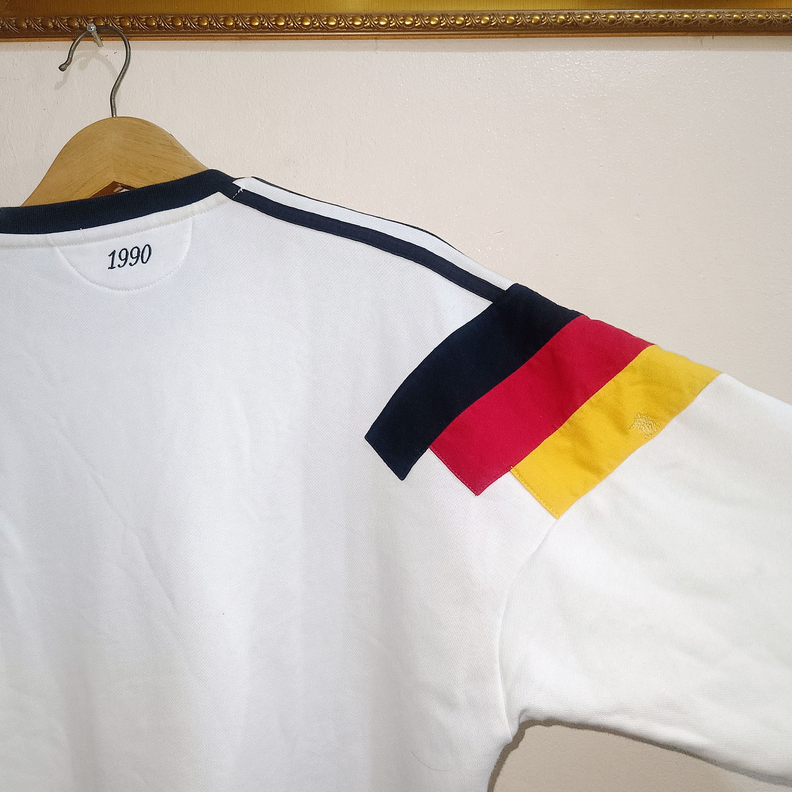 Adidas Sweatshirts Adidas Germany World Cup 1990 Reproduction Size US XS / EU 42 / 0 - 8 Thumbnail