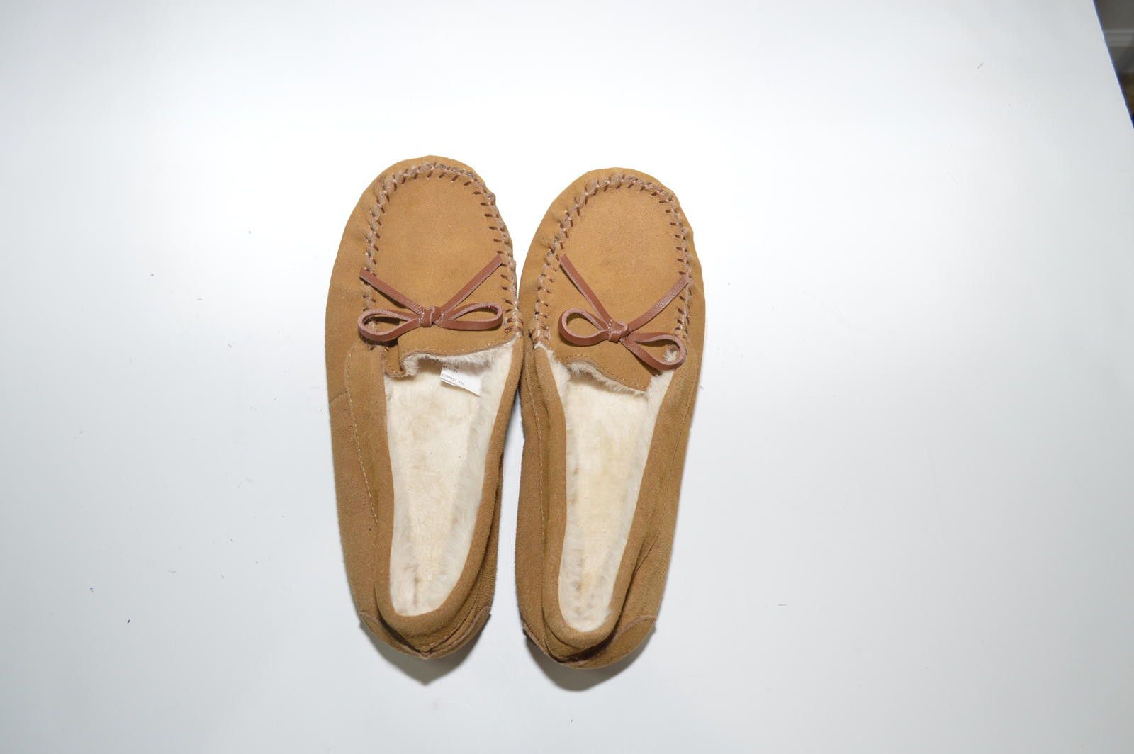 Designer Women's Moccasin Suede Slippers - 8.5 - Cozy Faux Fur Lining Size ONE SIZE - 6 Thumbnail