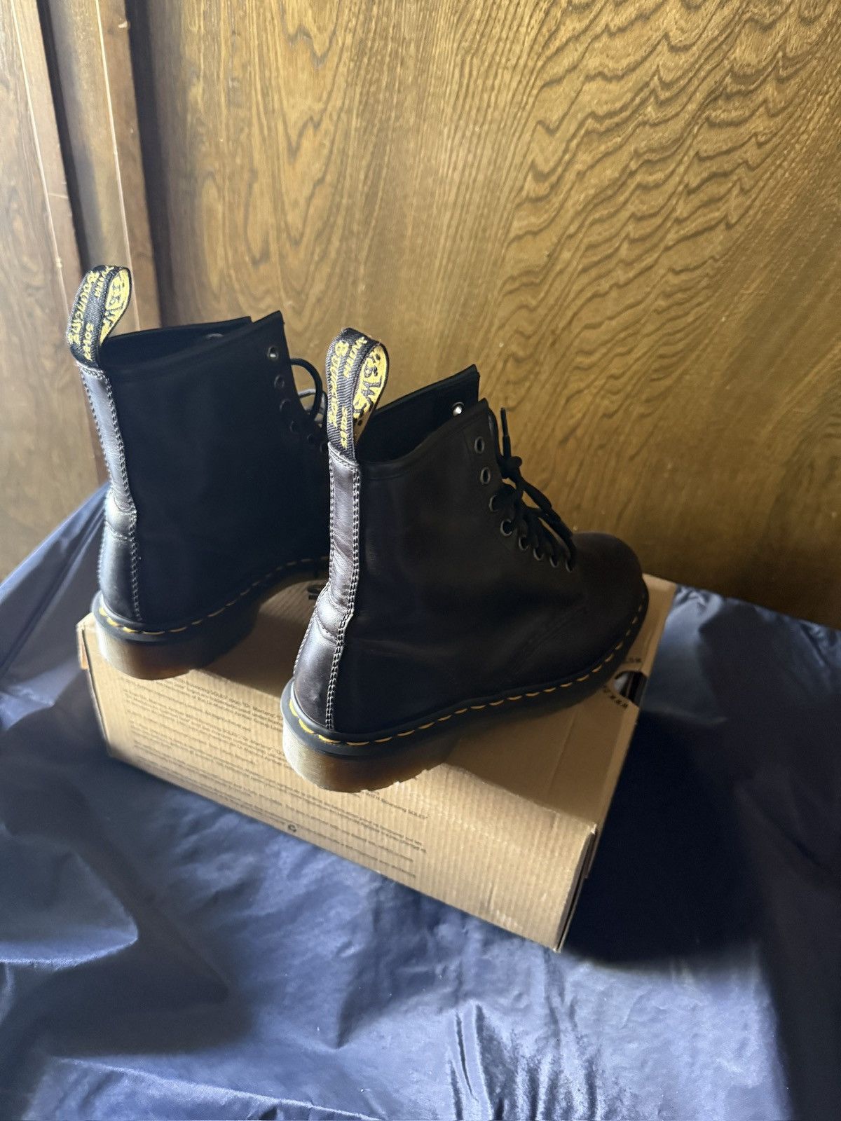 Dr. Martens Dr. Marten 1460 Orleans WP Size US 7 / EU 40 - 2 Thumbnail