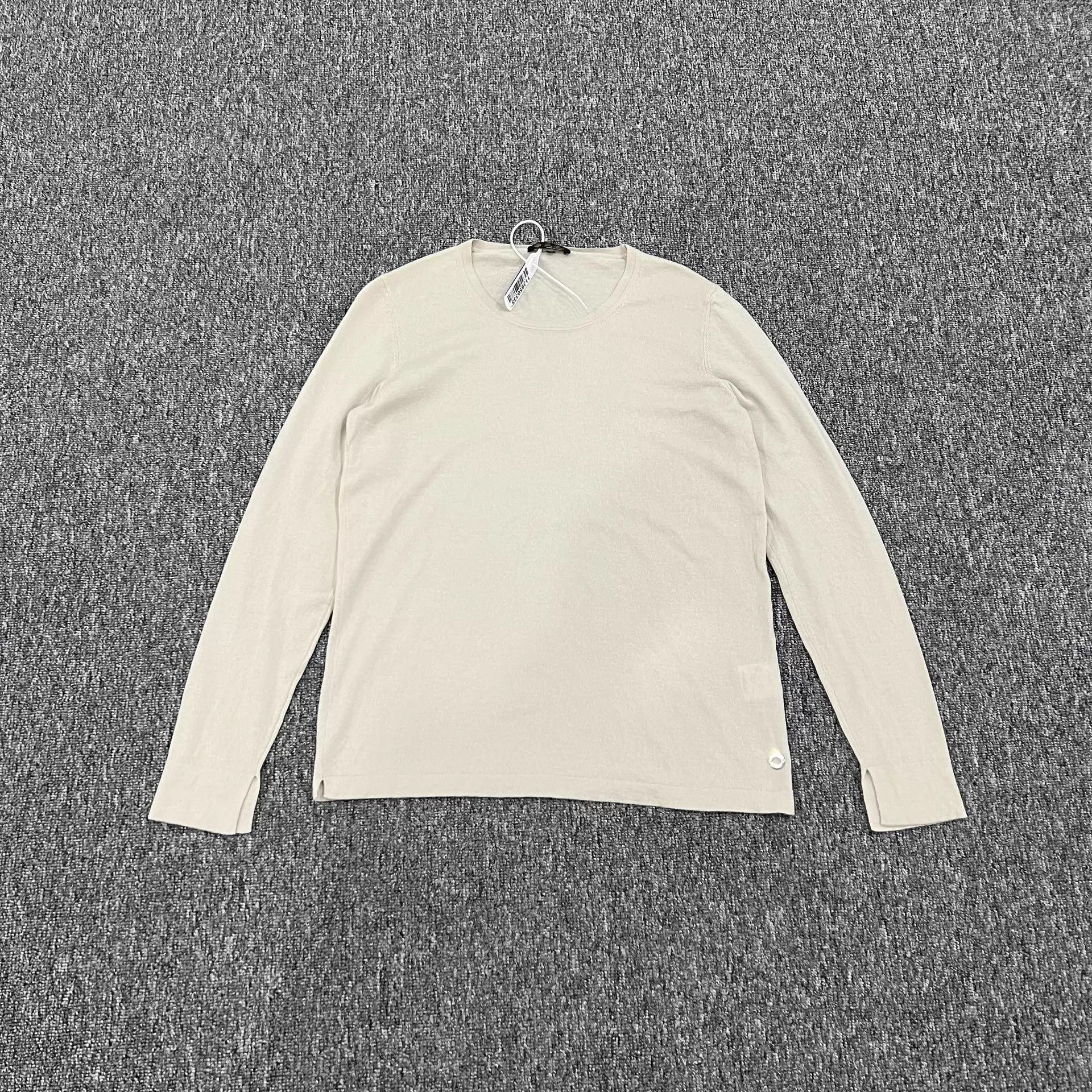 Loro Piana Loro Piana minimal cashmere knit metal logo 99new EU44 Size US S / EU 44-46 / 1 - 1 Thumbnail