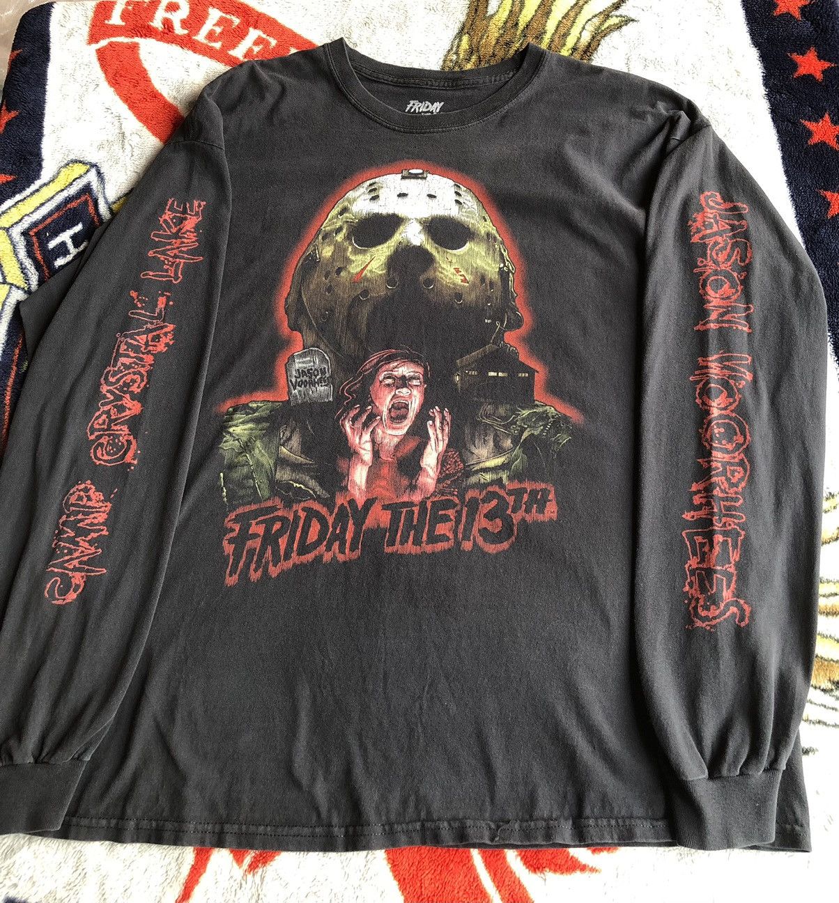Expert Horror Vintage Friday The 13th Movie Jason Voorhess Long Sleeve Tee Size US XL / EU 56 / 4 - 1 Thumbnail