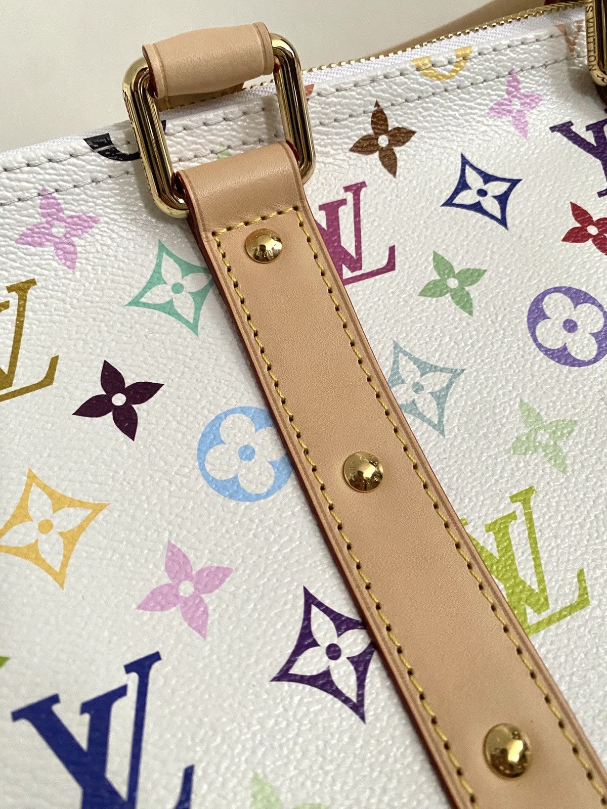 Louis Vuitton × Takashi Murakami Louis Vuitton Murakami Keepall Bandoulière 45 Monogram White Size ONE SIZE - 22 Thumbnail