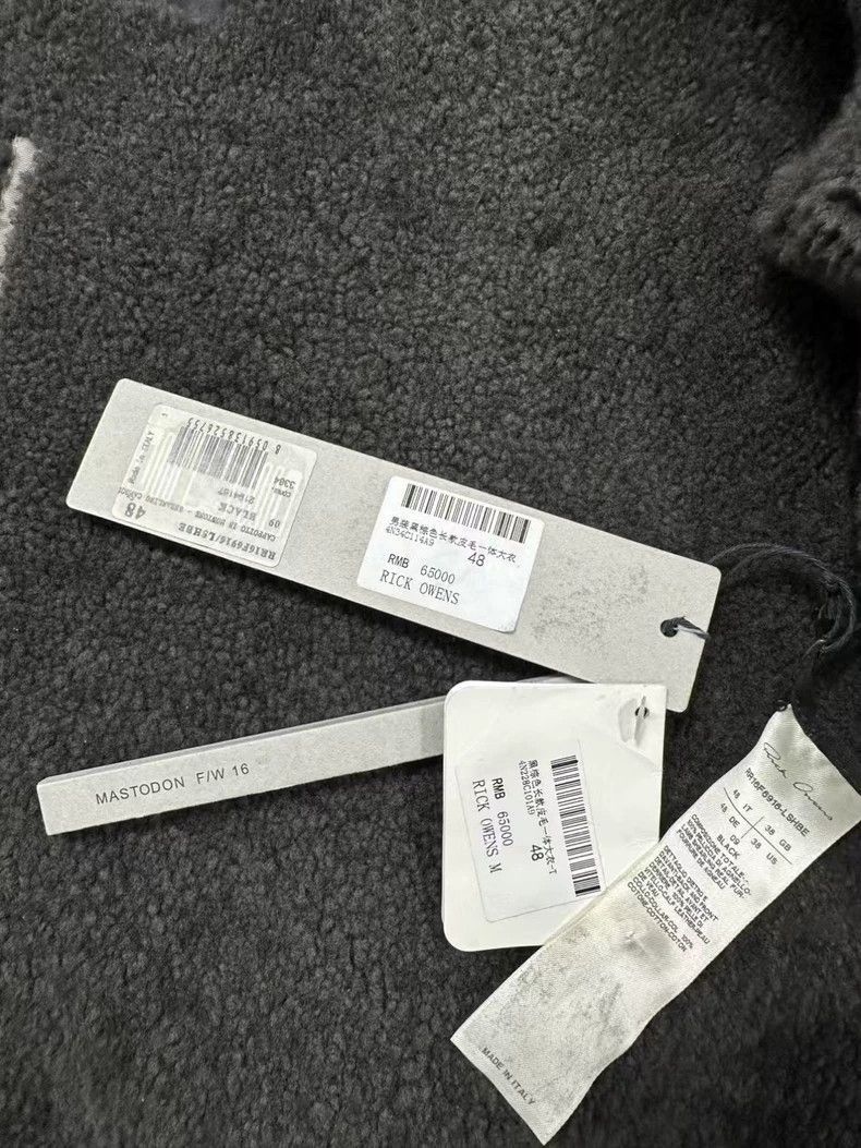 Rick Owens Rick Owens Fur coat-2506 Size US L / EU 52-54 / 3 - 6 Thumbnail