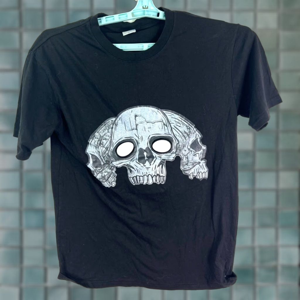 Vintage TC 5 Skull Graphic Shirt Mens L Black 38 Chest Short Sleeve Crew Neck Size US L / EU 52-54 / 3 - 1 Thumbnail