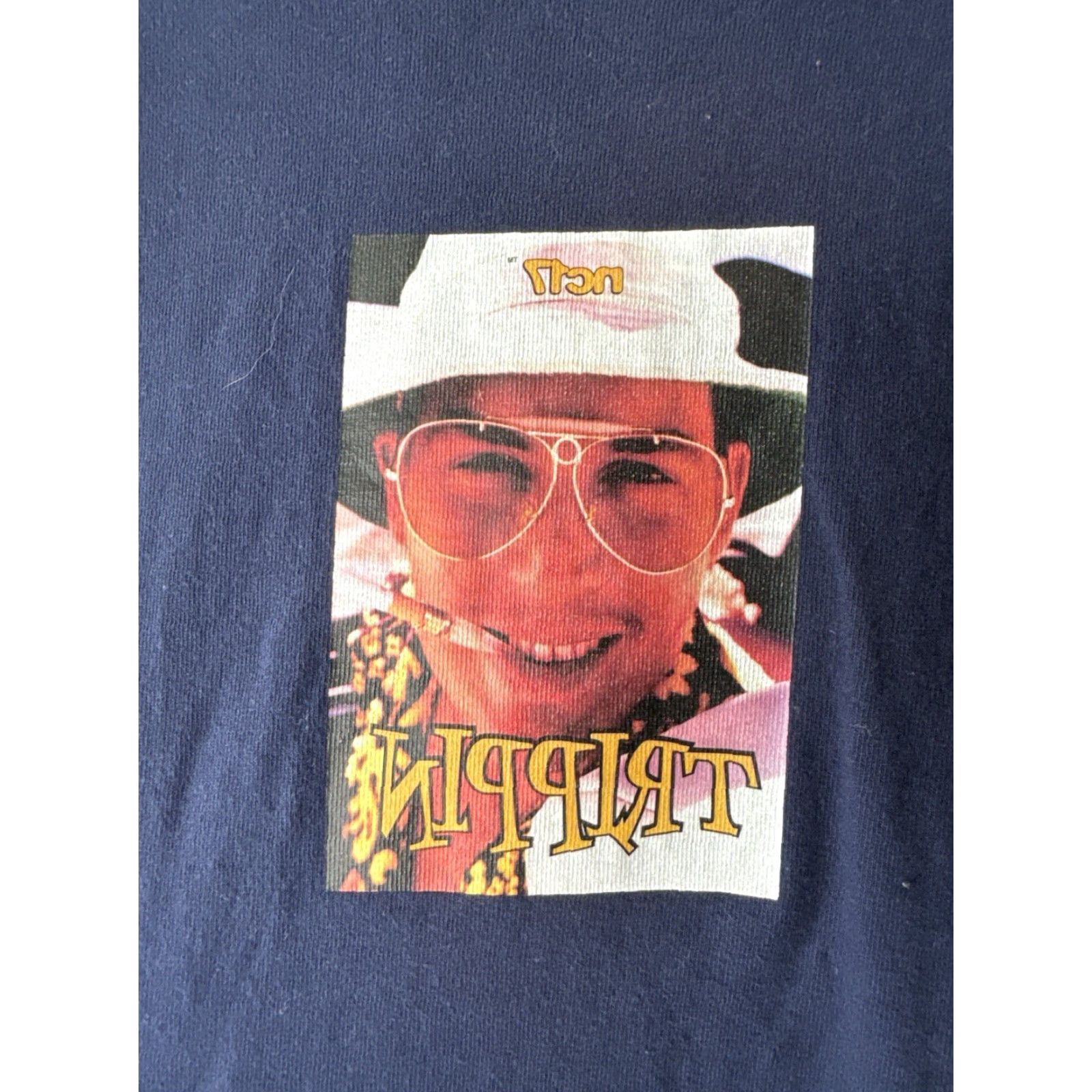 Hunter VINTAGE Fear and Loathing in Las Vegas Trippin Hunter S Thompson T Shirt L Skate Navy blue Mens Large 1990s 2000s NC-17 Size US L / EU 52-54 / 3 - 2 Thumbnail