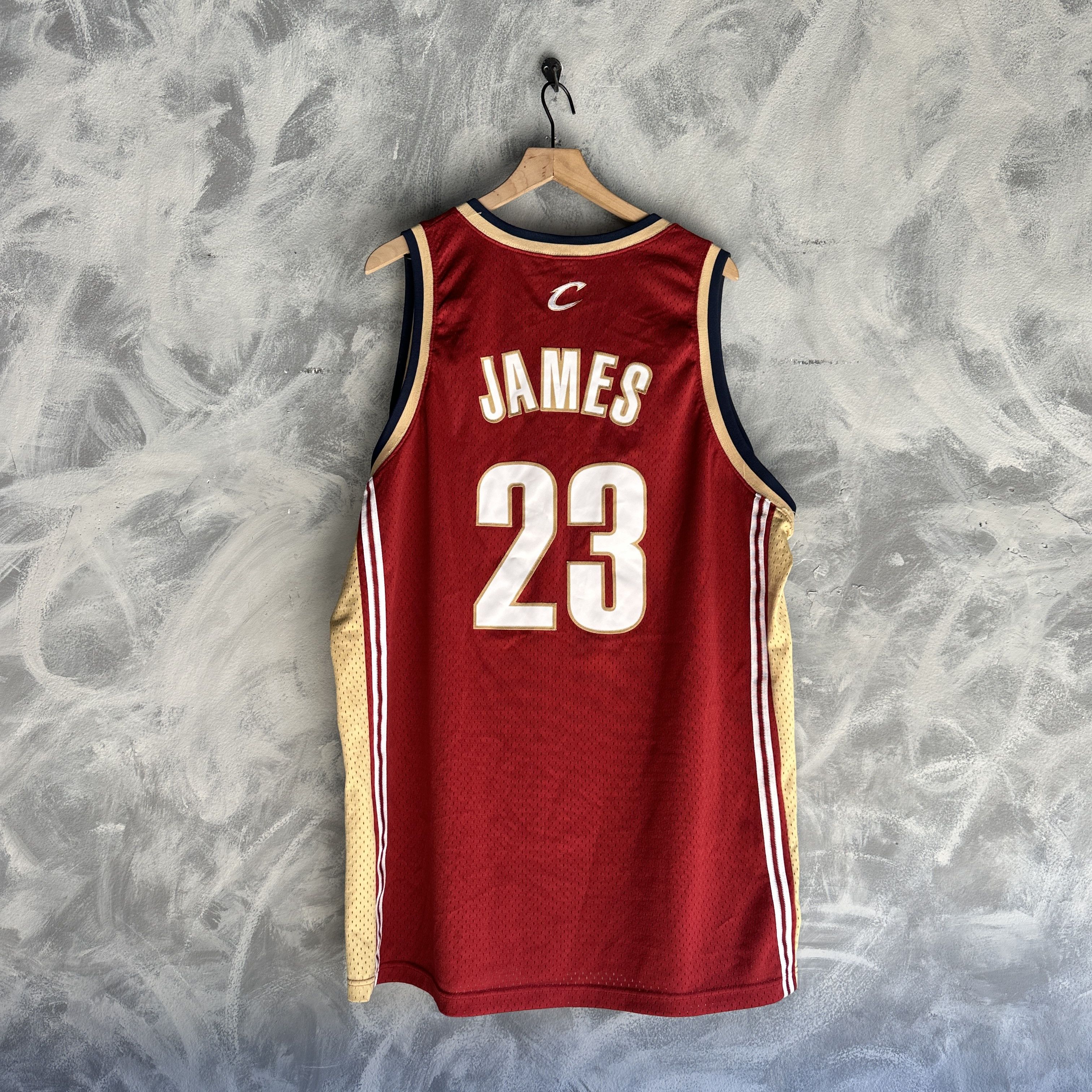 Nike Vintage Cleveland Cavaliers Jersey LeBron James 23 Nike Size US XXL / EU 58 / 5 - 1 Thumbnail