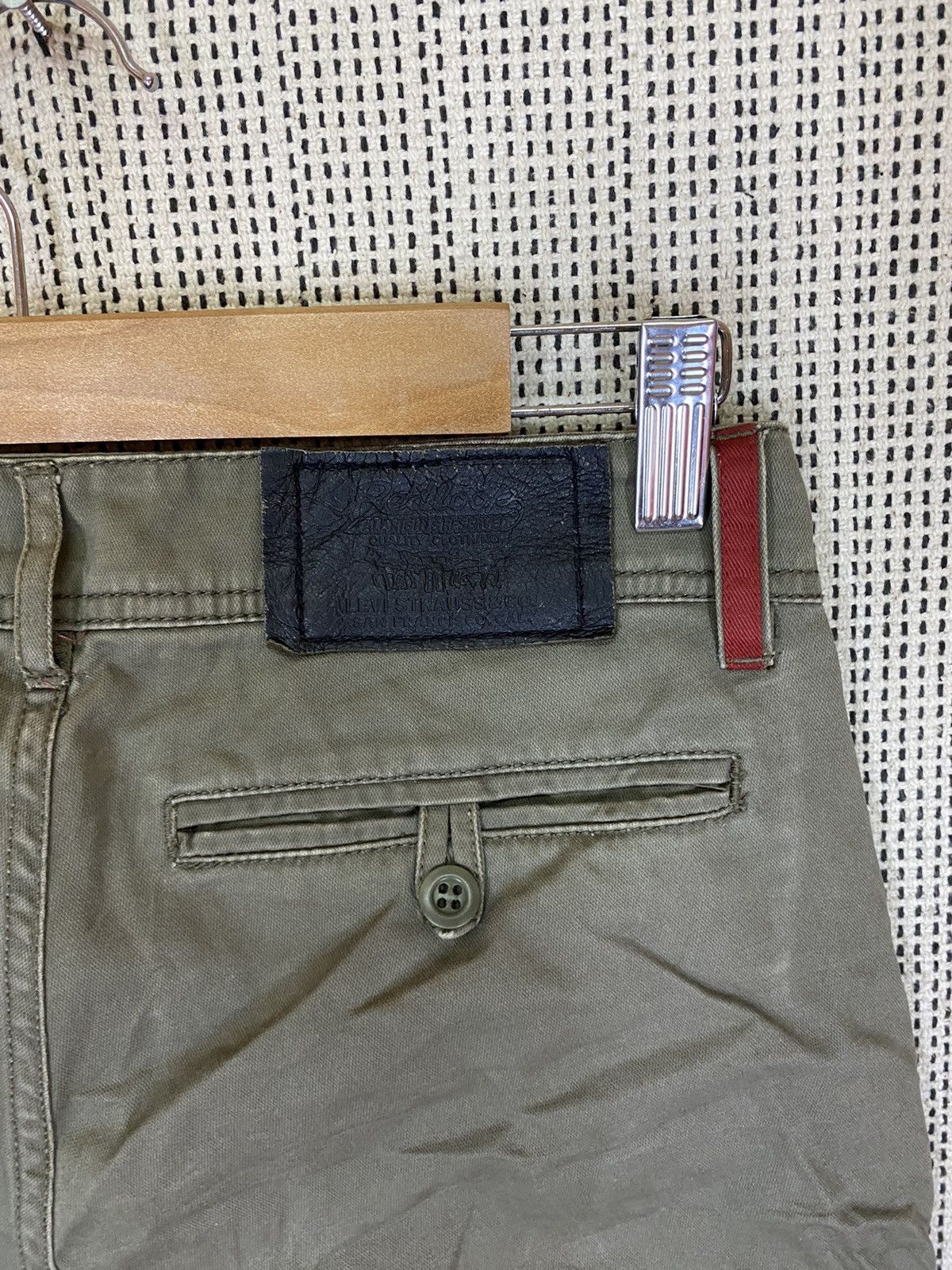 Levi's × Vintage ‼️VINTAGE LEVIS REDLOOP FLARED PANTS SIZE 28‼️ Size 28" / US 6 / IT 42 - 7 Thumbnail