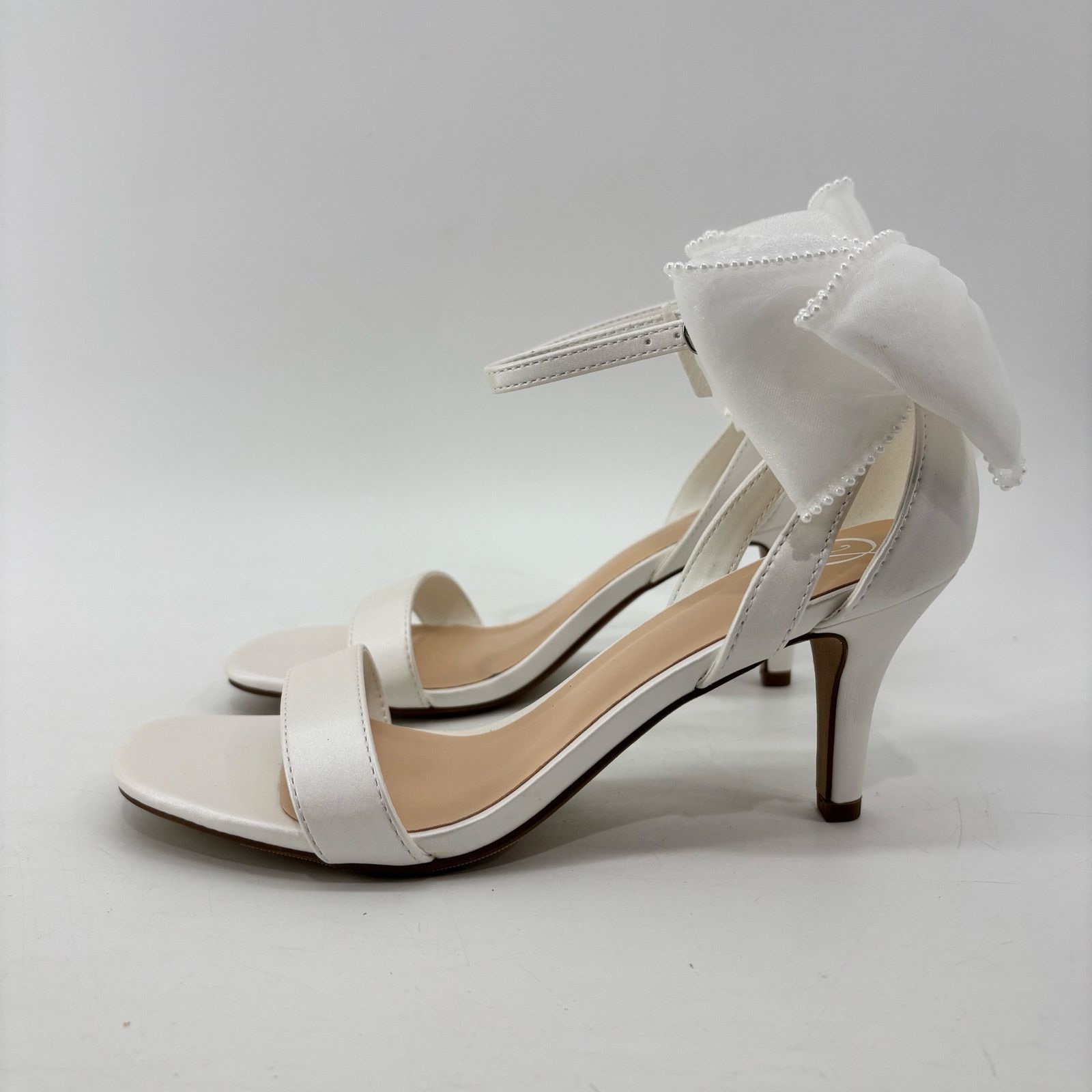 Other White Womens Sz 7 Wandals Heels Wedding Romantic Bride Party Size US 7 / IT 37 - 1 Thumbnail