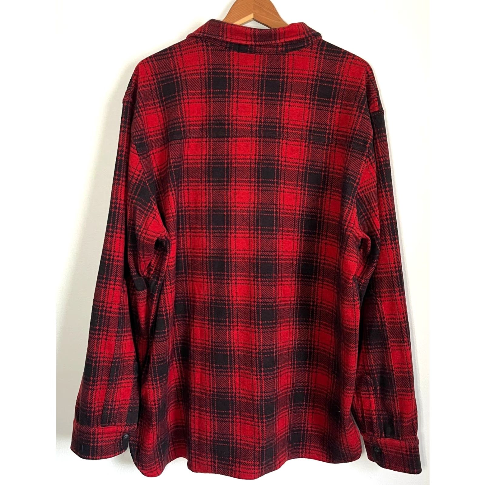 Polo Ralph Lauren Polo Ralph Lauren Men's Plaid Knit Flannel Workshirt XL Button-Up Casual, Classic Fit, Red, Black, Long Sleeve, Polyester Blend, Vintage/Americana Size US XL / EU 56 / 4 - 4 Thumbnail