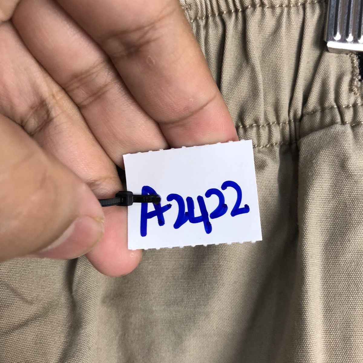 Japanese Brand Anti Label Brown Cargo Multipocket Pants #A2422 Size US 31 - 13 Thumbnail