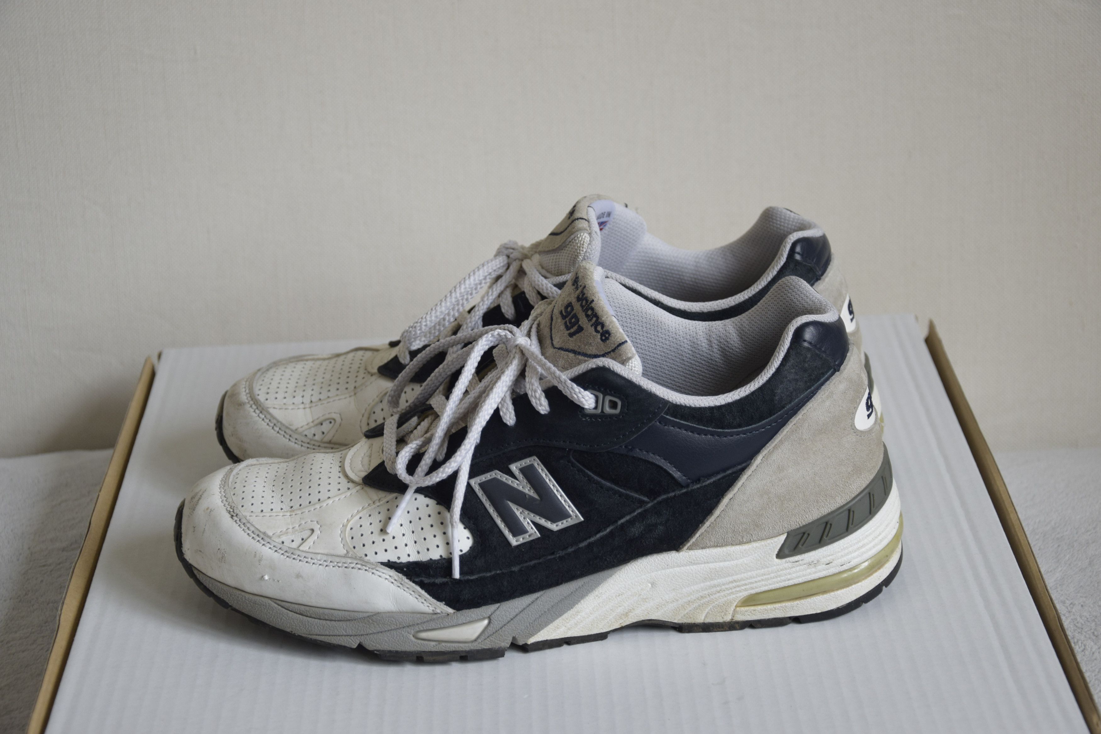 New Balance × Sneakersnstuff SNS x NB M991PJ Size US 11 / EU 44 - 5 Thumbnail