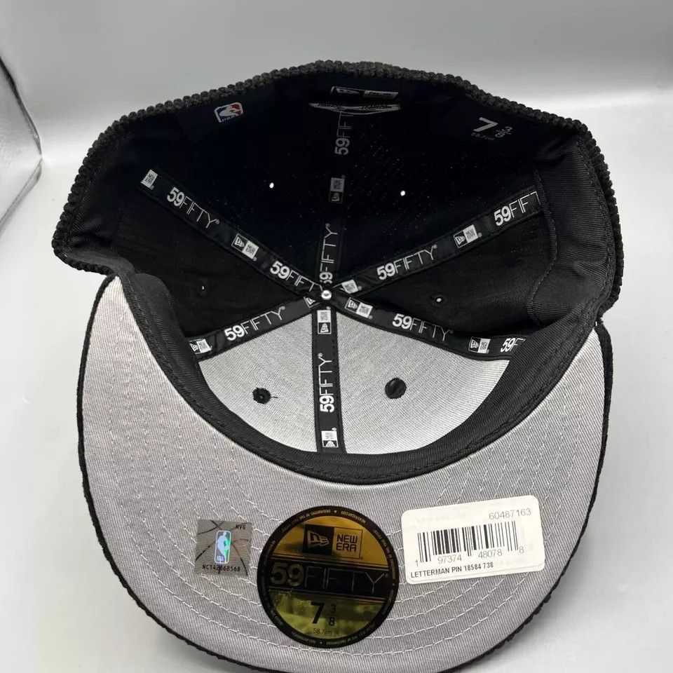 New Era Chicago Bulls Hat Men 7 3/8 Corduroy 59Fifty New Era Fitted Size ONE SIZE - 6 Thumbnail