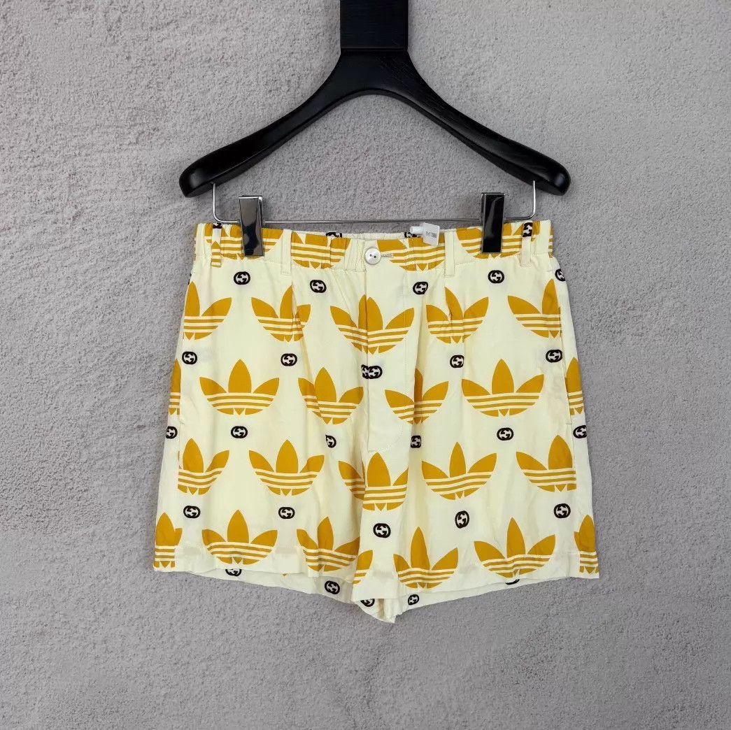 Gucci Multi-Patterned Casual Shorts Size US 28 / EU 44 - 1 Thumbnail