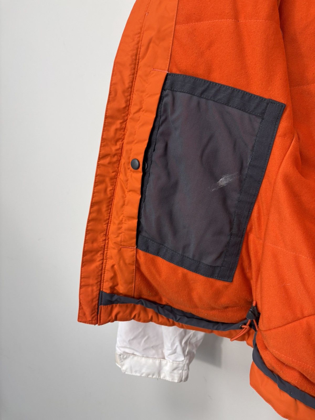 Nike ACG Nike ACG Vintage Women’s Outdoor Jacket Hooded Insulated Size S / US 4 / IT 40 - 20 Thumbnail