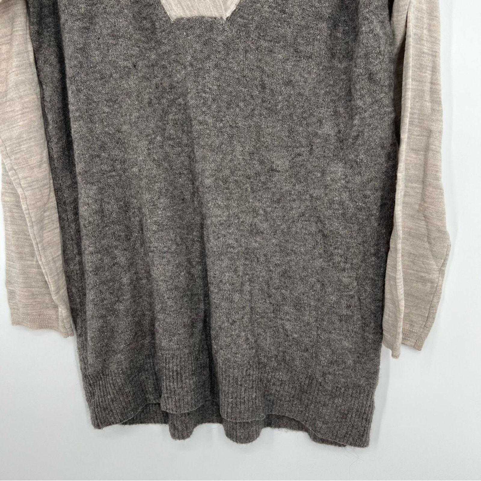 Anthropologie Anthropologie Moth Vneck Soft Wool Alpaca Pullover Sweater L Size L / US 10 / IT 46 - 5 Thumbnail