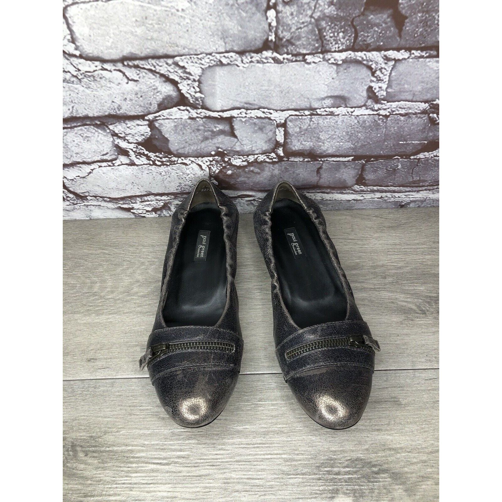 Other PAUL GREEN Pewter Leather Shimmer Zipper Ballet Flats Women Size US 7.5 / IT 37.5 - 11 Thumbnail