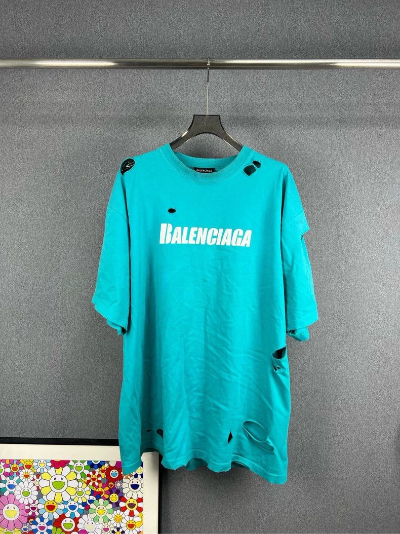 Balenciaga Balenciaga Lake Green Big Hole short sleeves 2503-Nextarrow Size US L / EU 52-54 / 3 - 1 Thumbnail