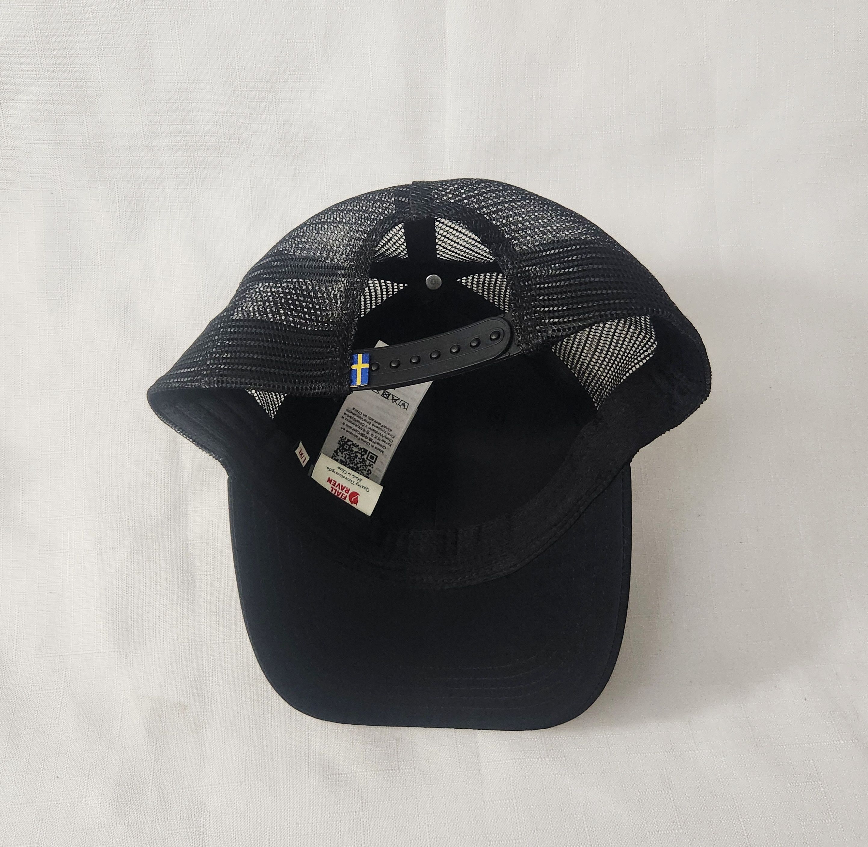 Fjallraven Fjall Raven 1960 Logo Patch Trucker Snapback Mesh Back L/XL Size ONE SIZE - 6 Thumbnail