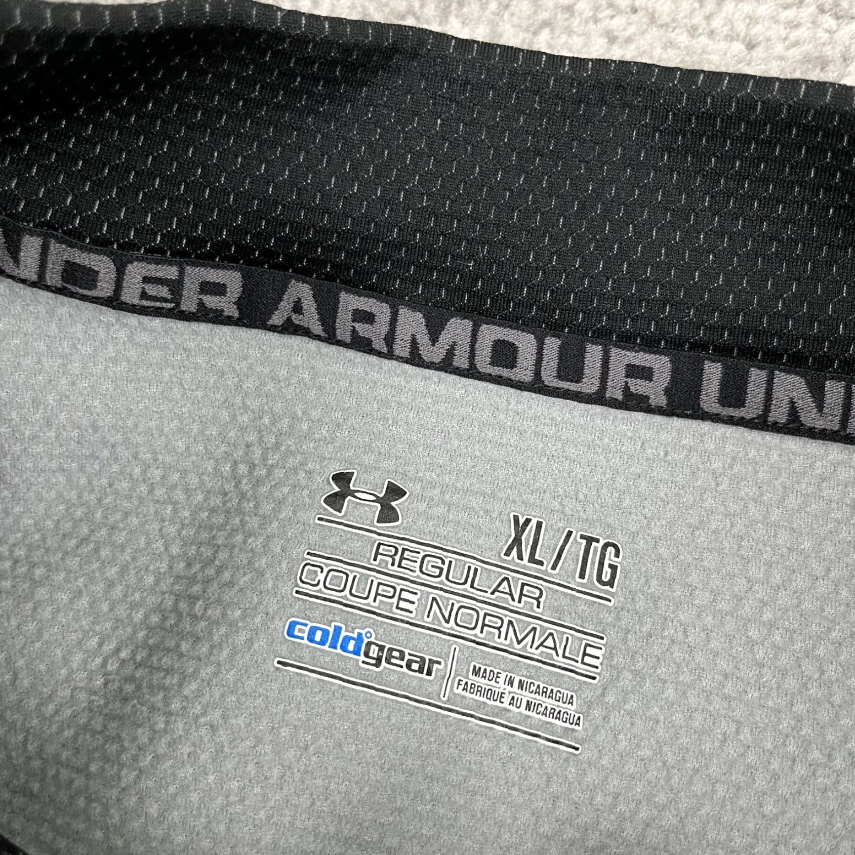 Under Armour Under Armour Pullover Mens XL Regular Fit ColdGear Mock Neck Quarter Zip Stretch Jacket Size US XL / EU 56 / 4 - 7 Thumbnail