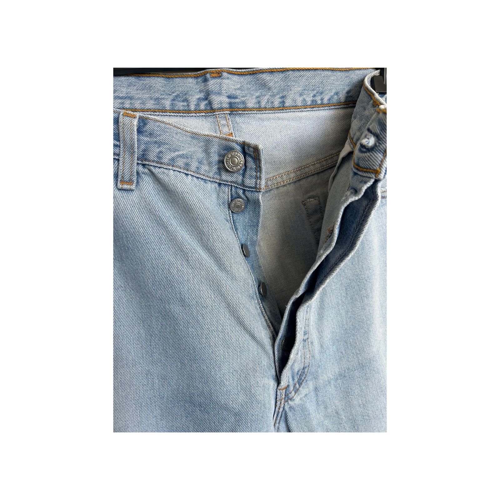 Levi's Levi's 501 W36 L30 USA Made 90s Light Wash Raw Hem Archive Size US 36 / EU 52 - 5 Thumbnail