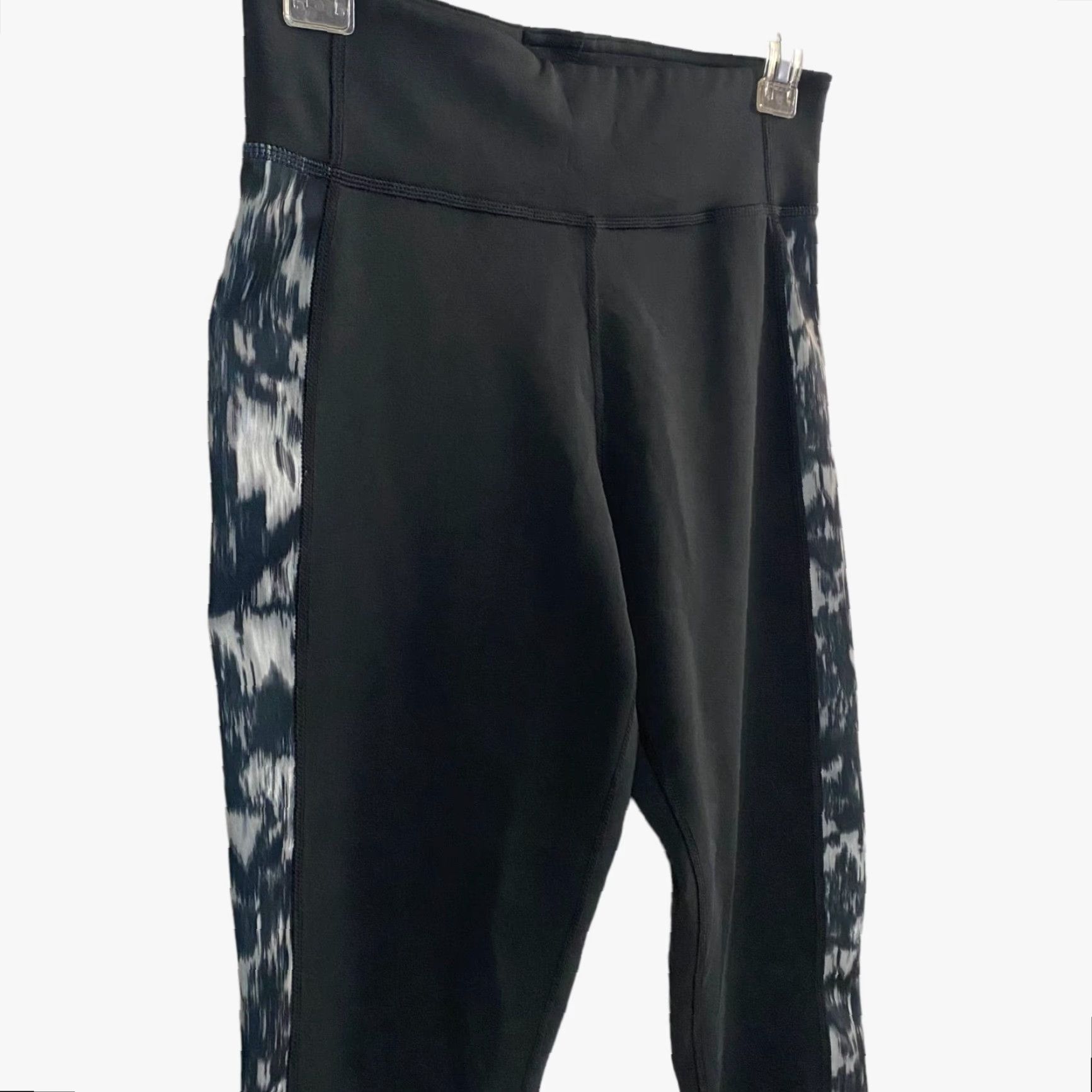 Adidas Adidas Climalite Leggings Womens Small Black Cropped High Waisted Printed Yoga Gym Training Size 28" / US 6 / IT 42 - 4 Thumbnail