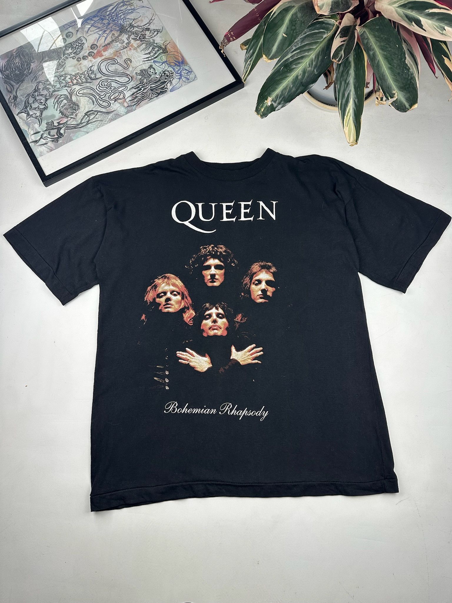 Band Tees Vintage Queen Bohemian Rhapsody Freddie Mercury Band T-Shirt Size US L / EU 52-54 / 3 - 1 Thumbnail